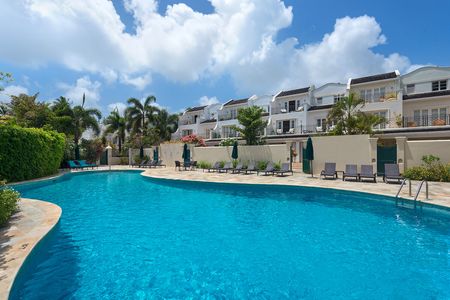 Mullins View Villa is located at the Mullins Bay complex