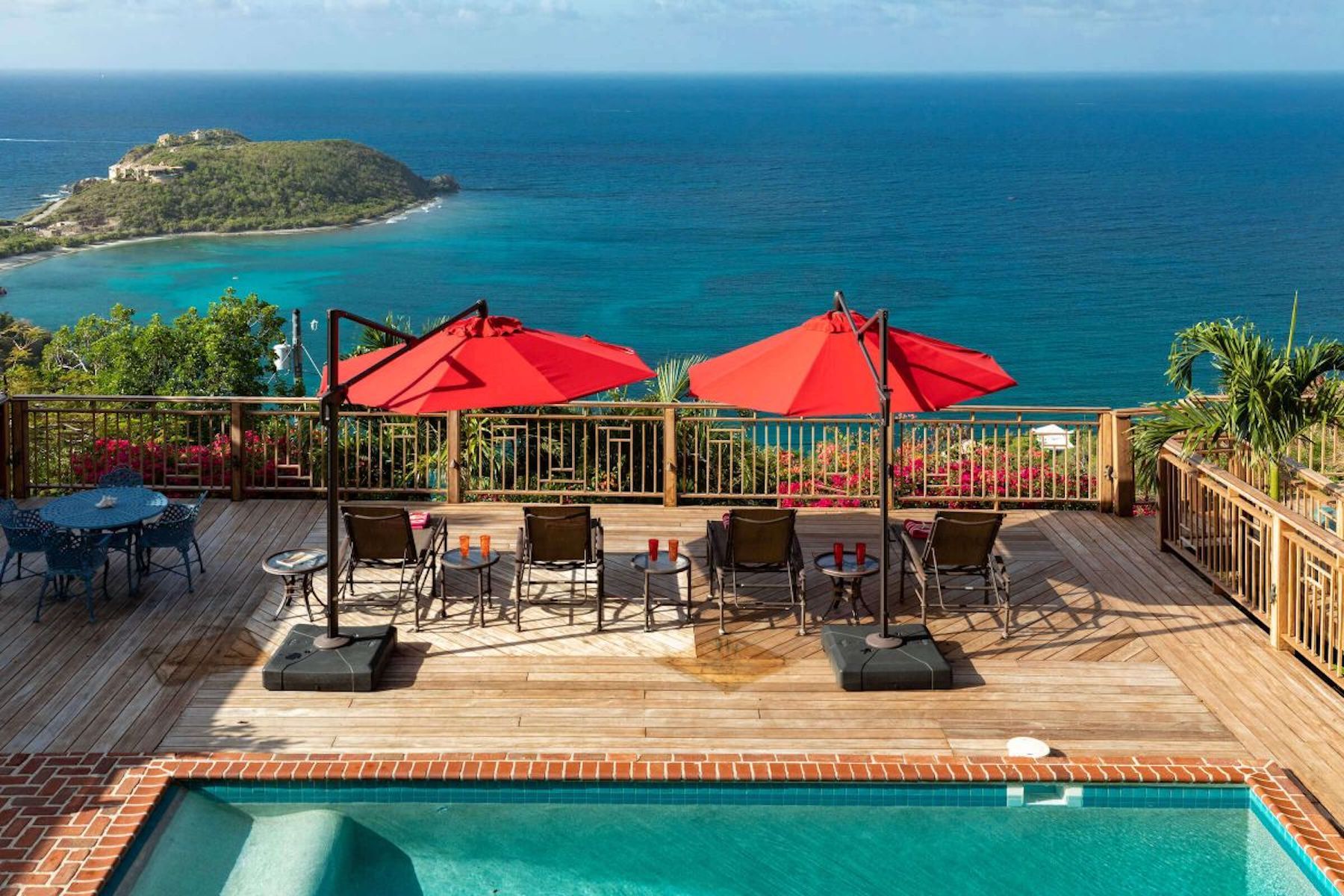 Chateau La Tete Rouge Villa villa photo.