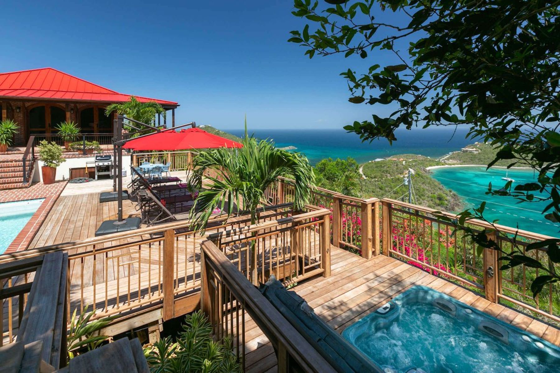 Chateau La Tete Rouge Villa villa photo.