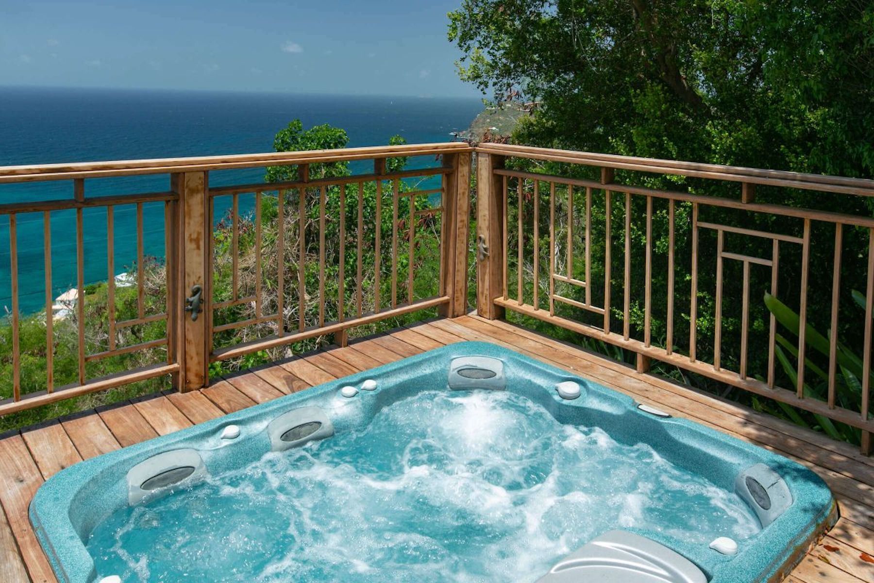 Chateau La Tete Rouge Villa villa photo.