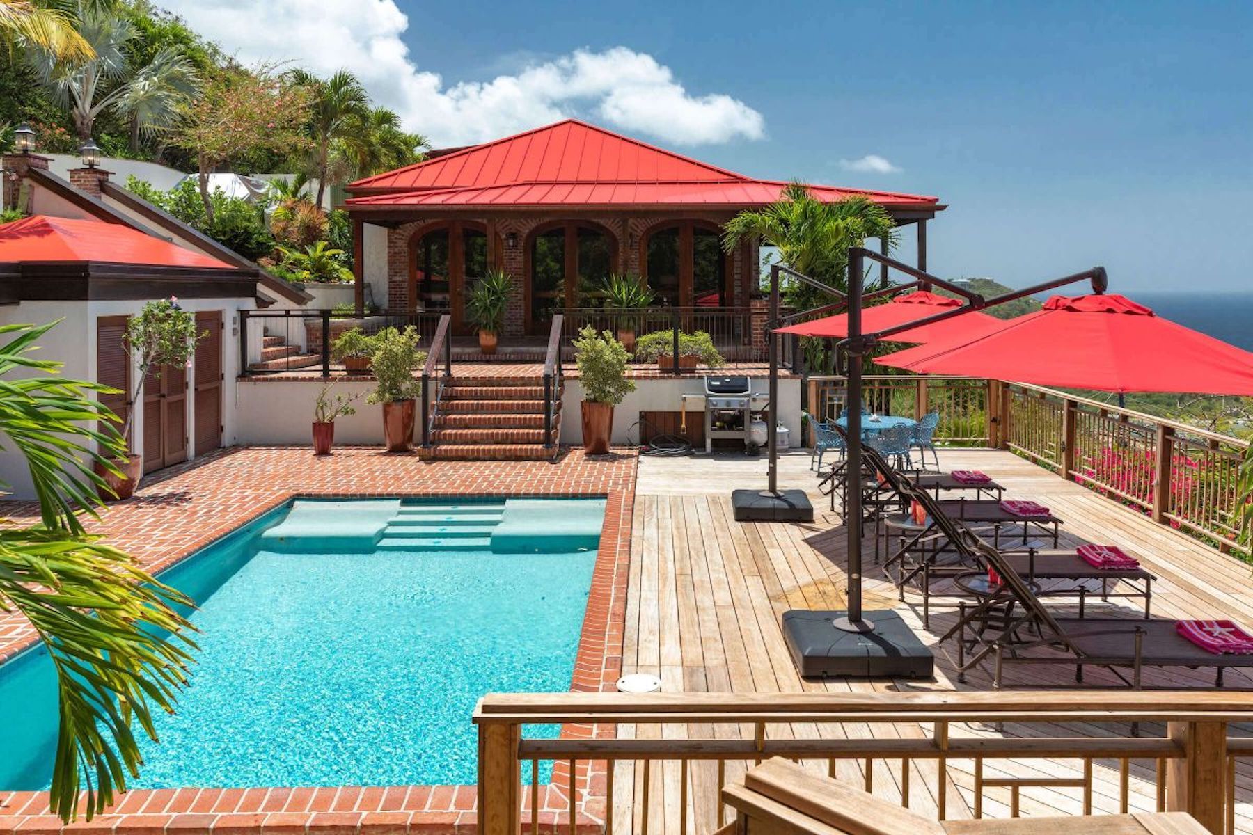Chateau La Tete Rouge Villa villa photo.