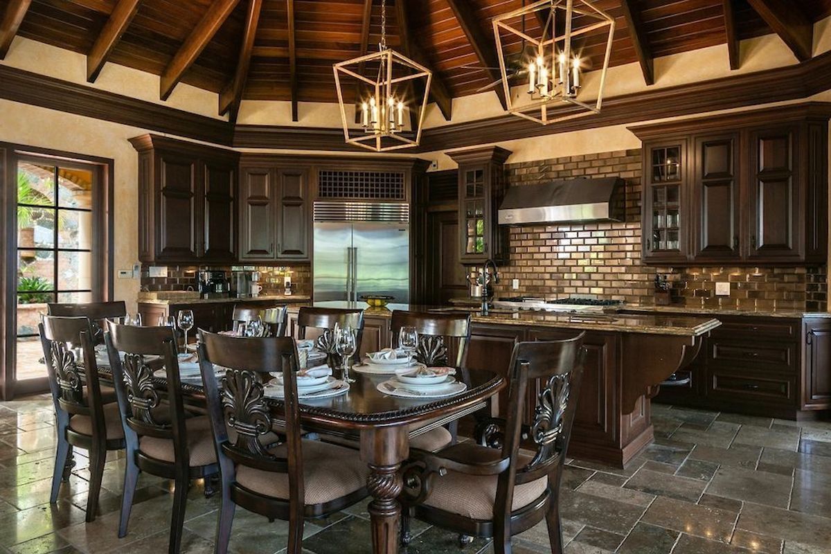 Cinnamon Breeze at Peter Bay Estate villa photo.