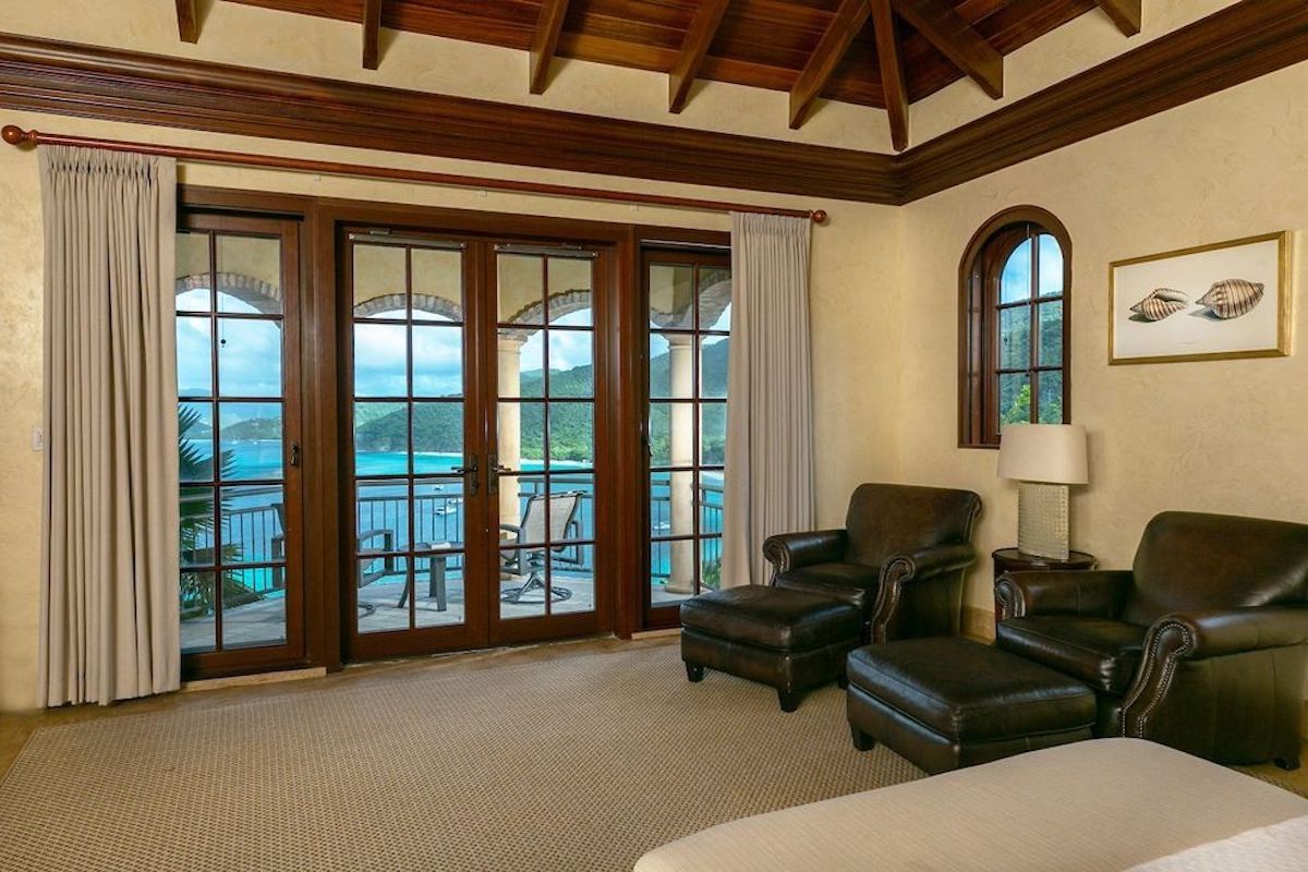 Cinnamon Breeze at Peter Bay Estate villa photo.