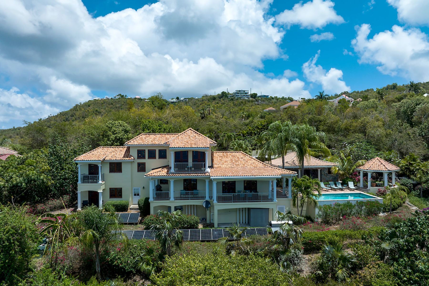 Vista Caribe Villa villa photo.