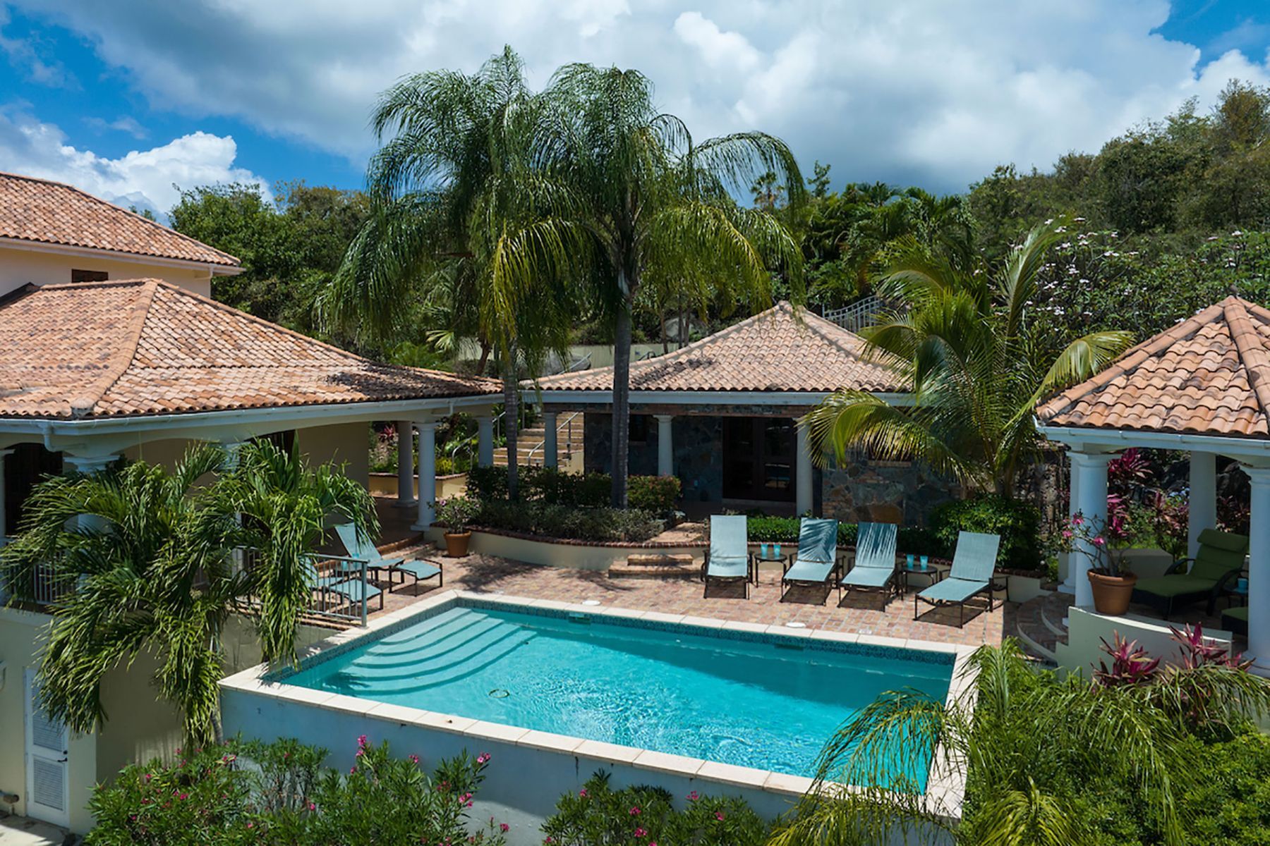 Vista Caribe Villa villa photo.