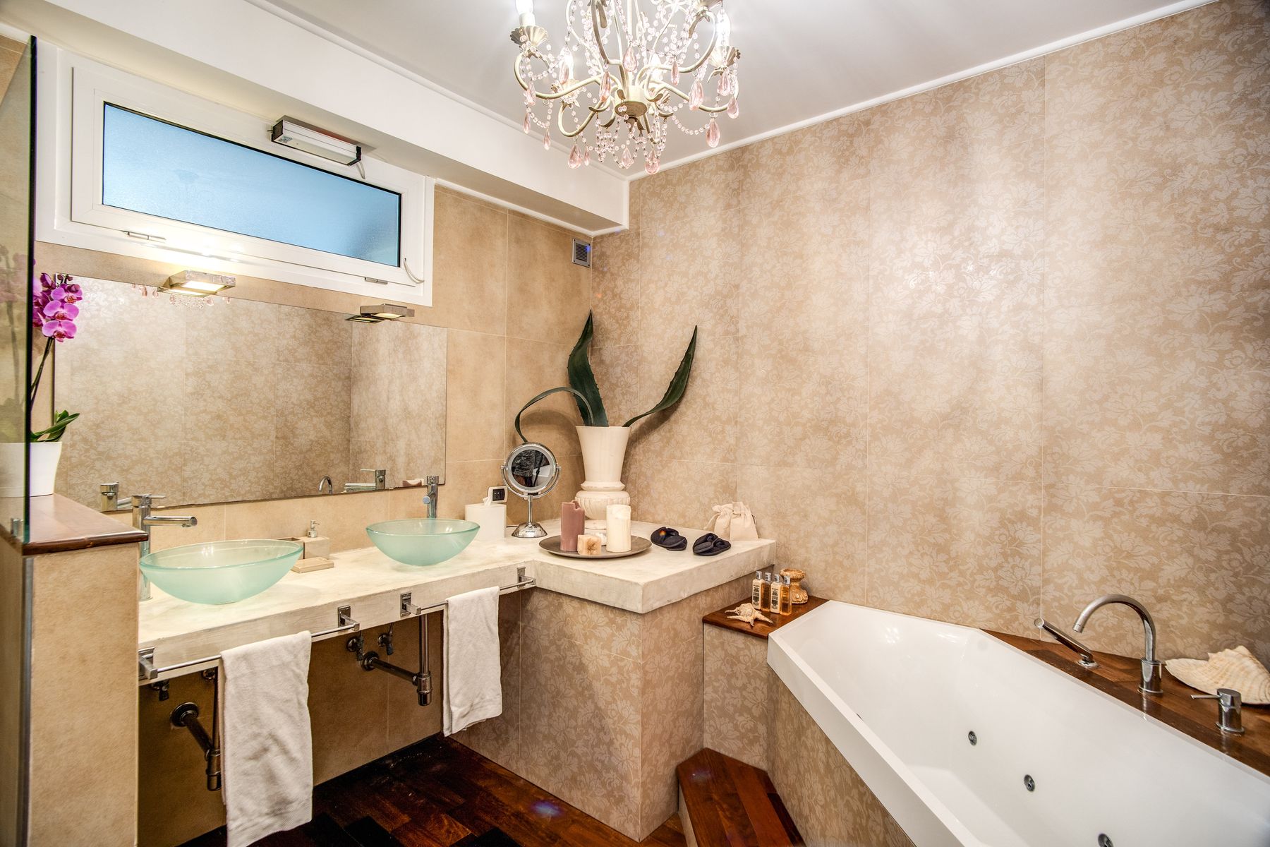 Aldana villa photo.