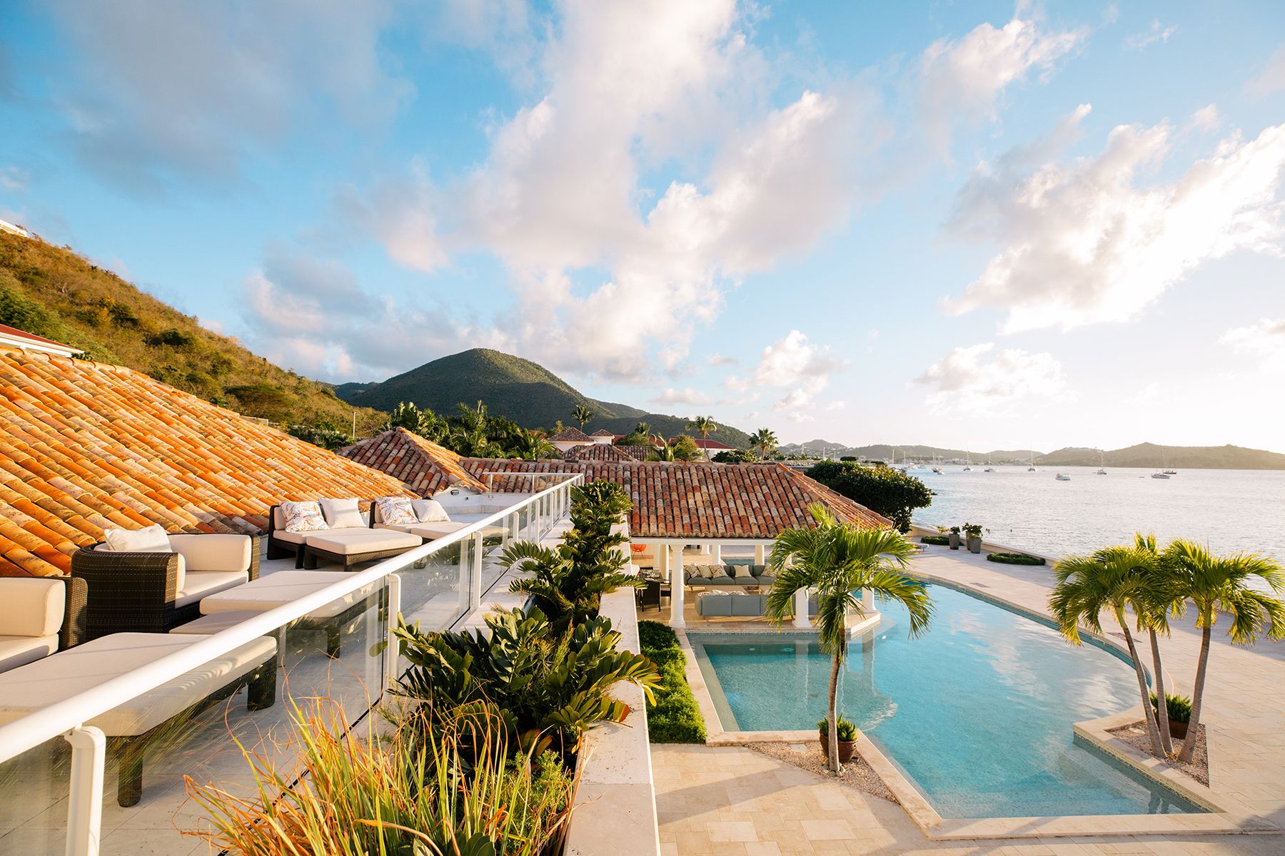 Petite Plage 4 Villa villa photo.