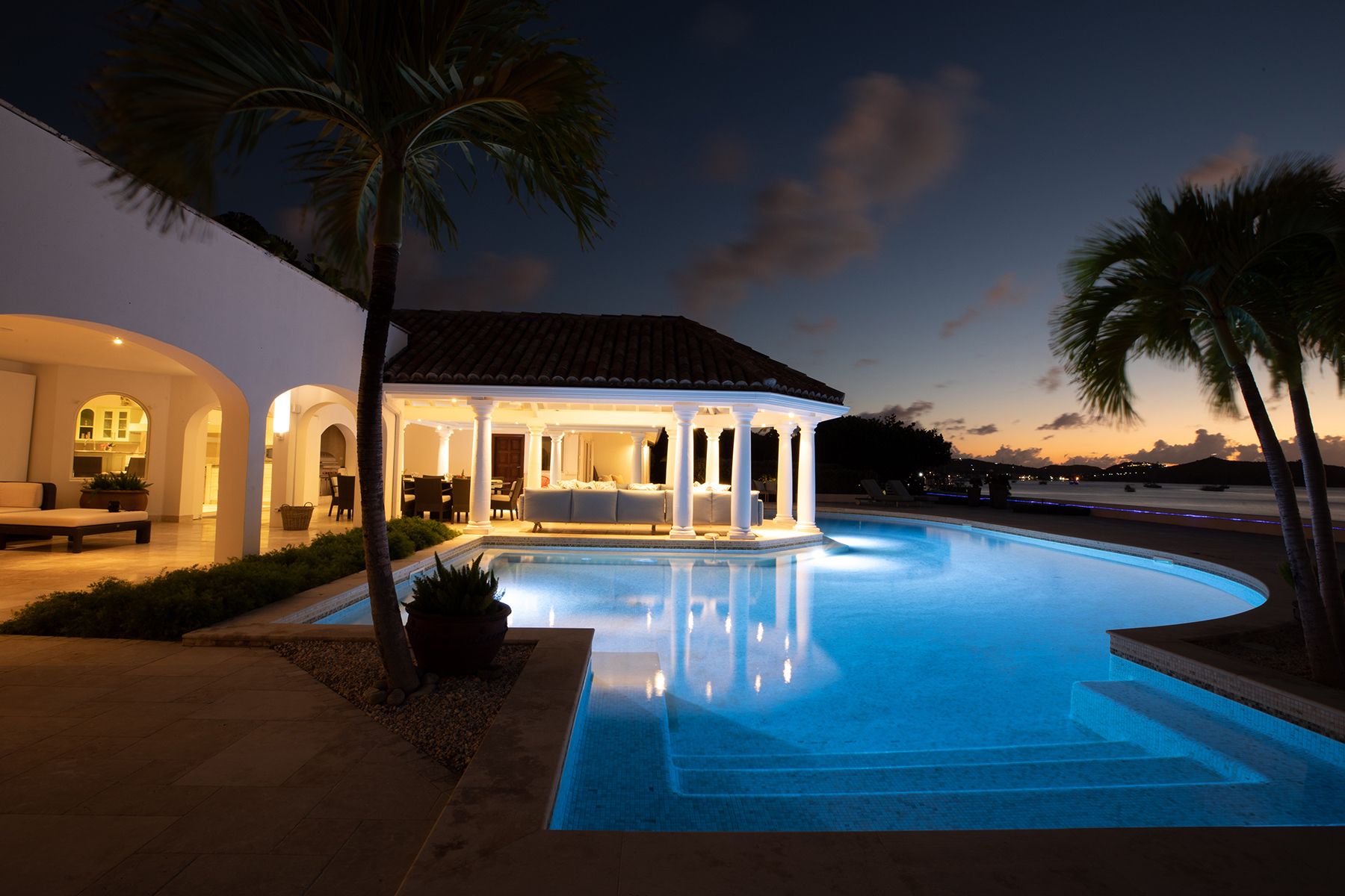 Petite Plage 4 Villa villa photo.