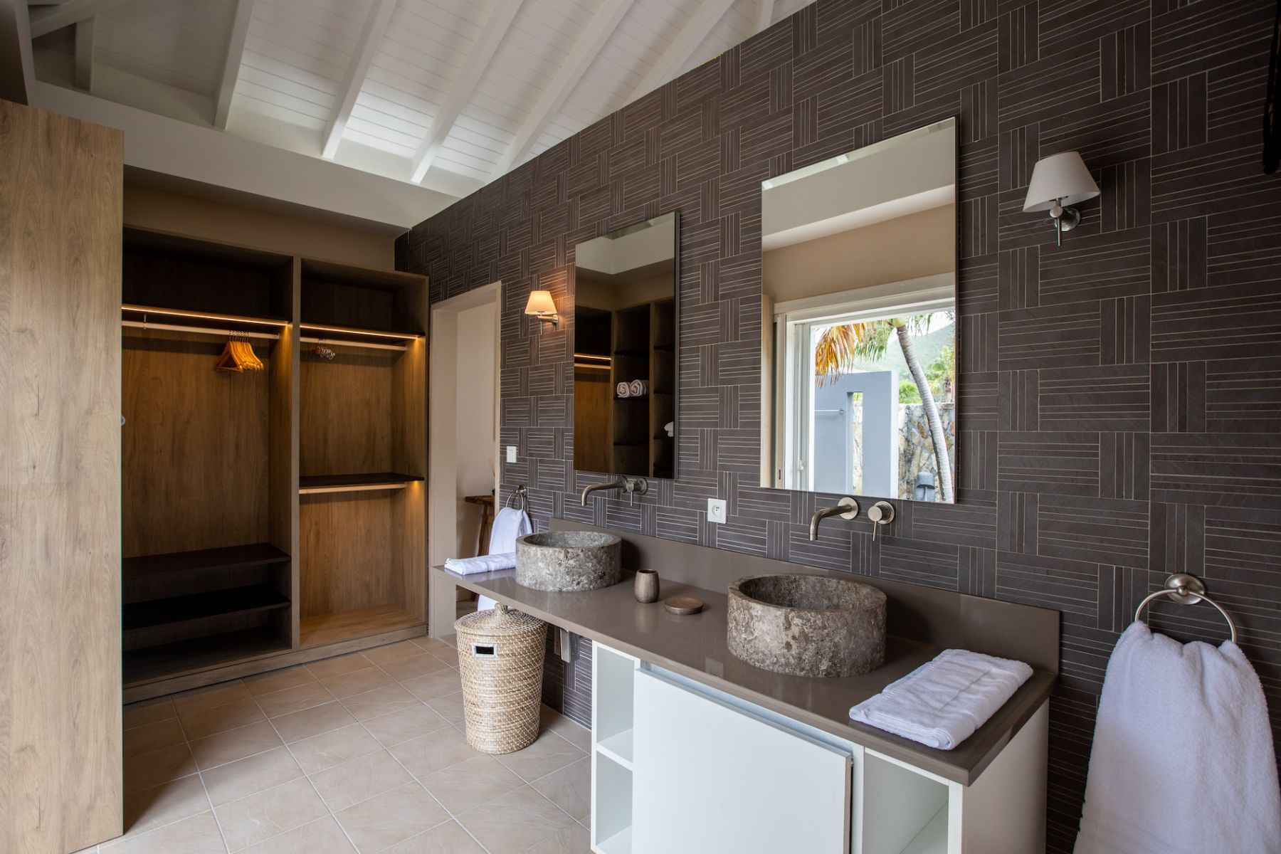 Karukera Villa villa photo.