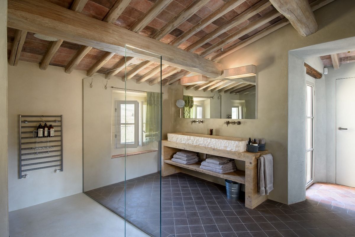 Ensuite