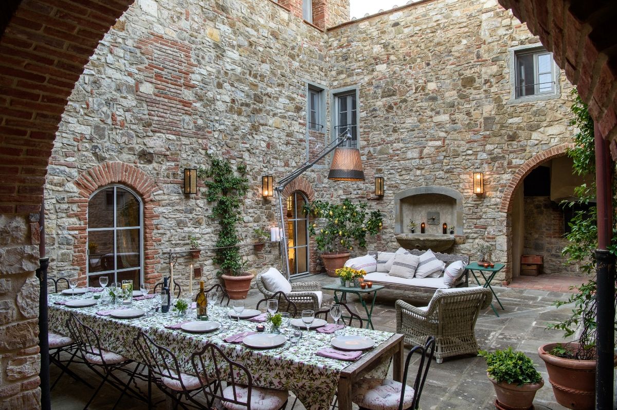 Alfresco Dining 