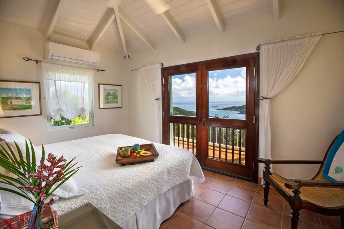 Main level king bedroom