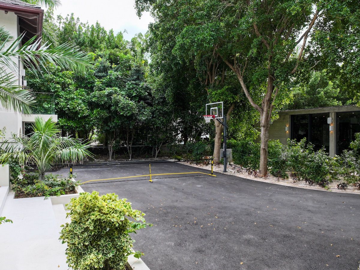 Seafire villa photo.