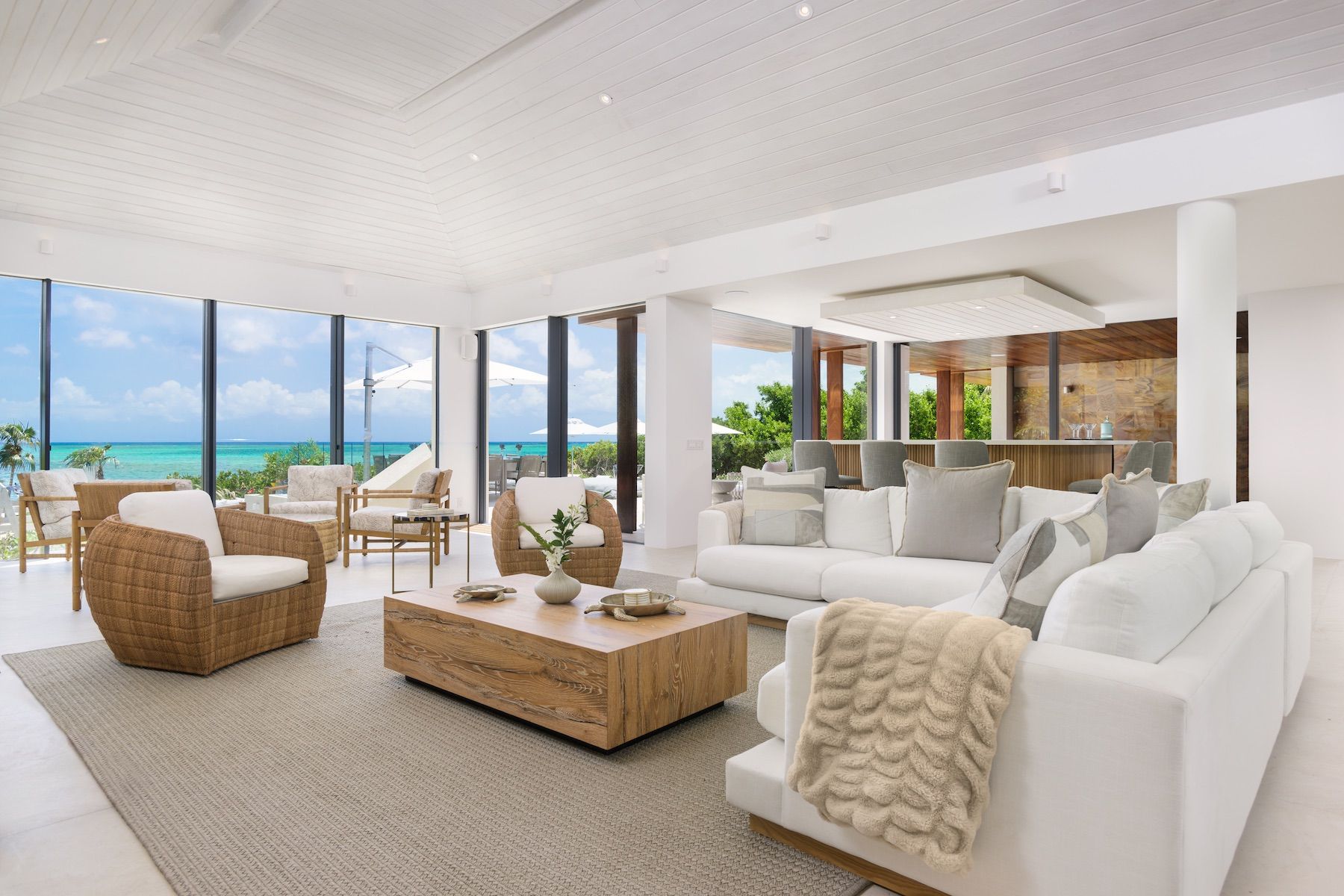 Seafire villa photo.
