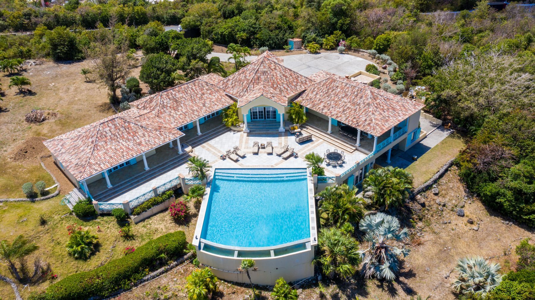 Amber Villa villa photo.