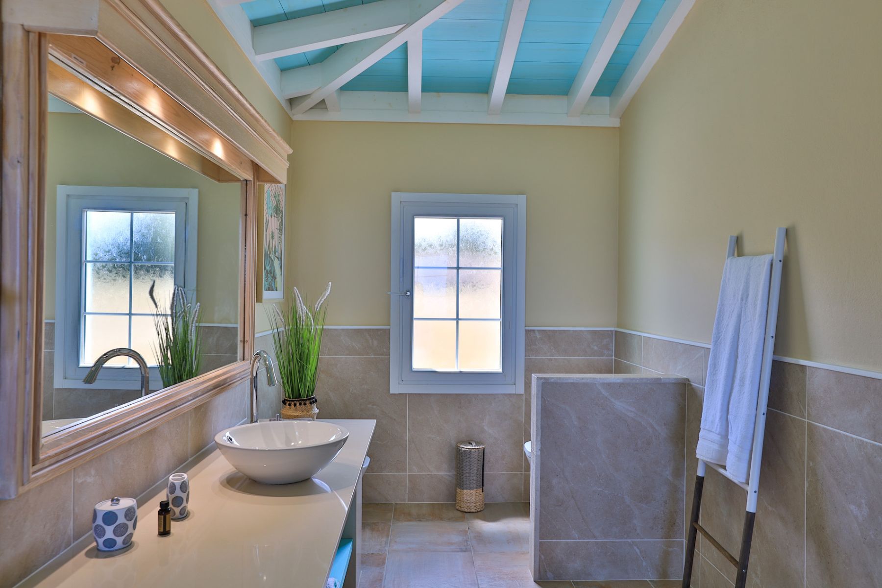 Amber Villa villa photo.