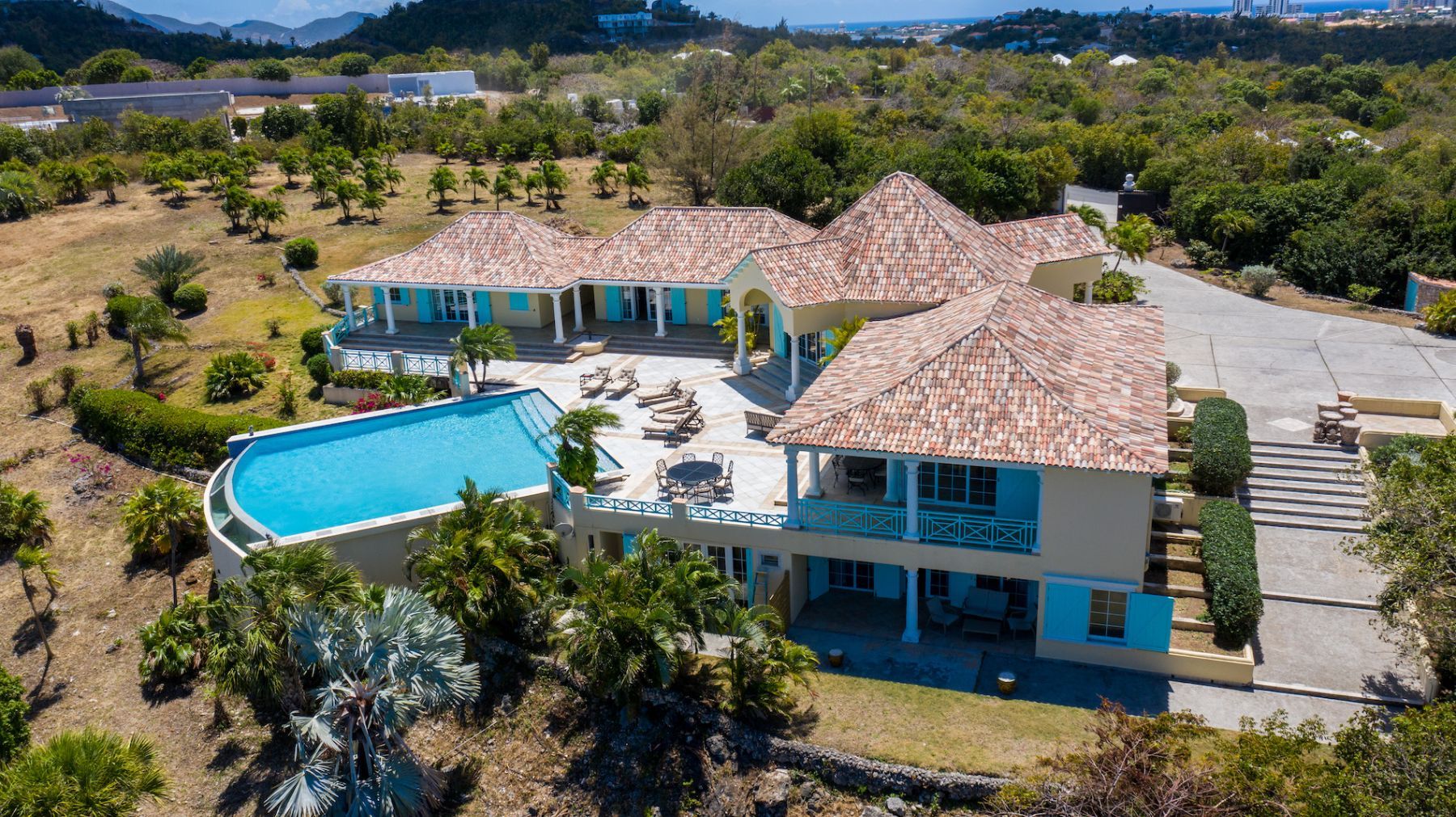 Amber Villa villa photo.