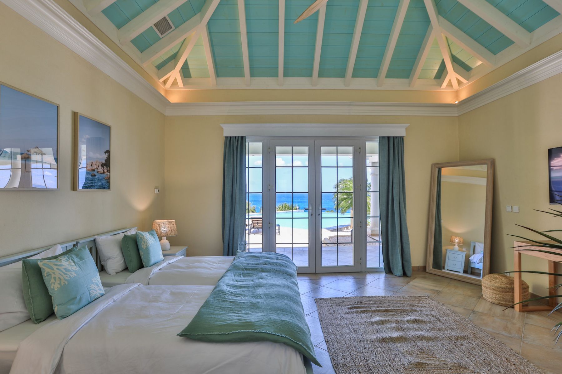Amber Villa villa photo.