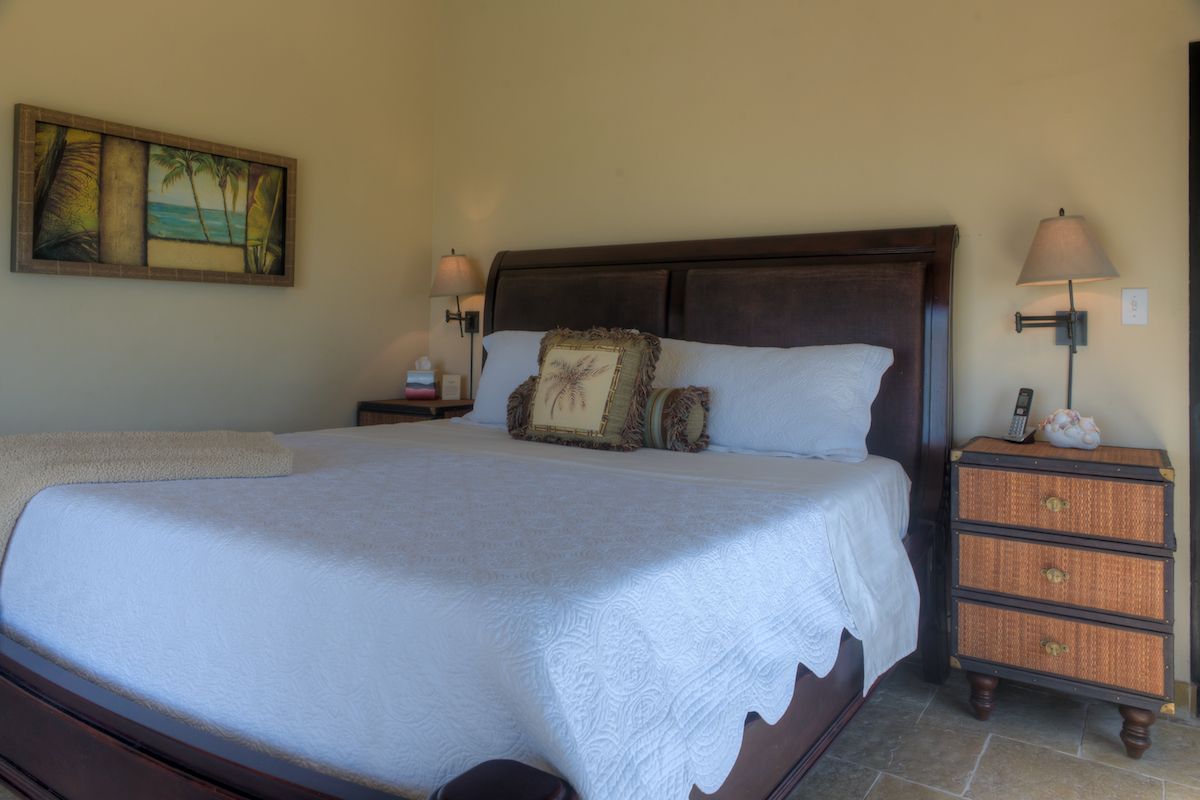 A second king bedroom suite