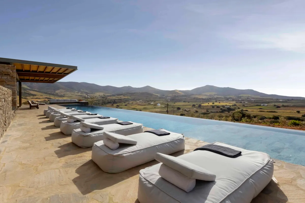 Cezanne villa photo.