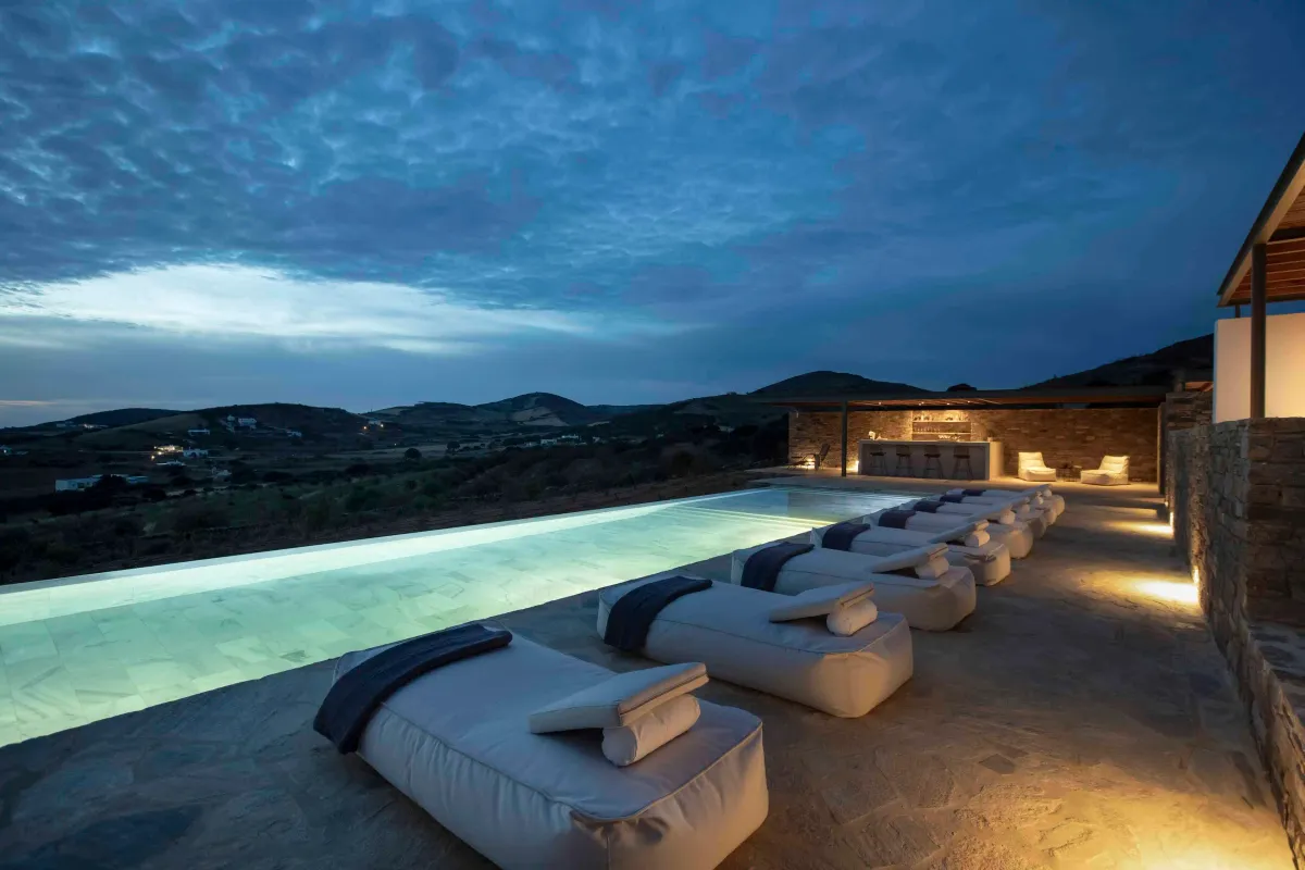 Cezanne villa photo.