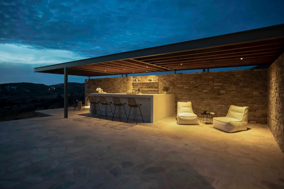 Cezanne villa photo.