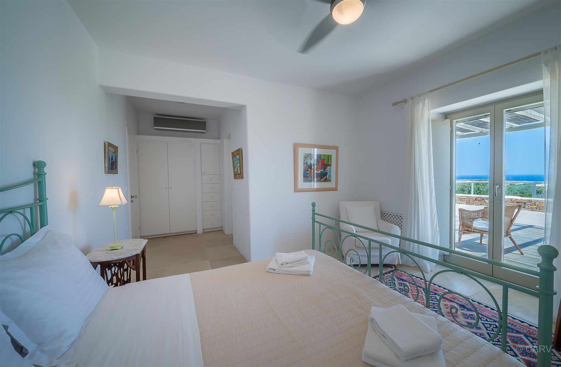 Cachette villa photo.