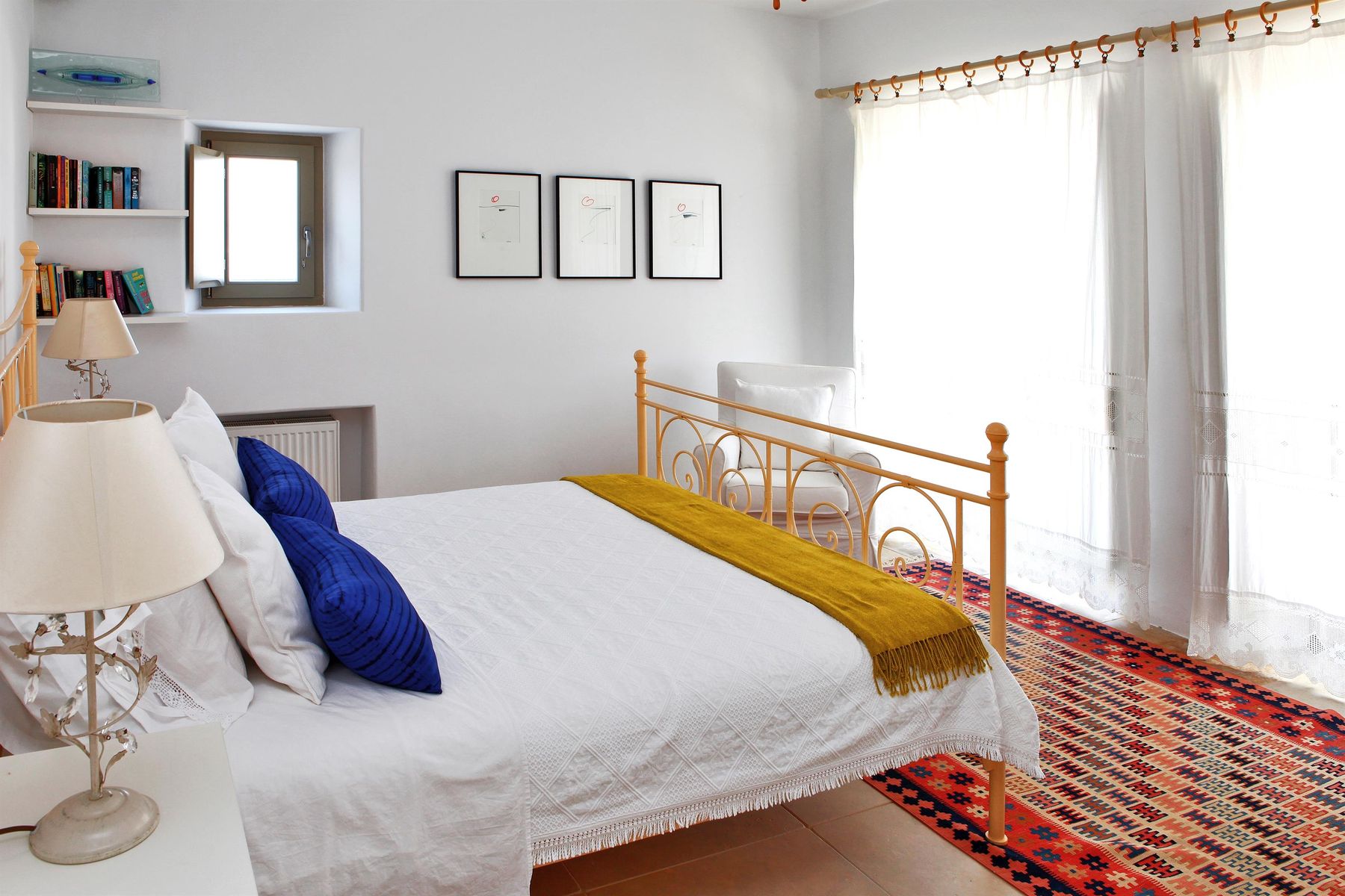 Cachette villa photo.