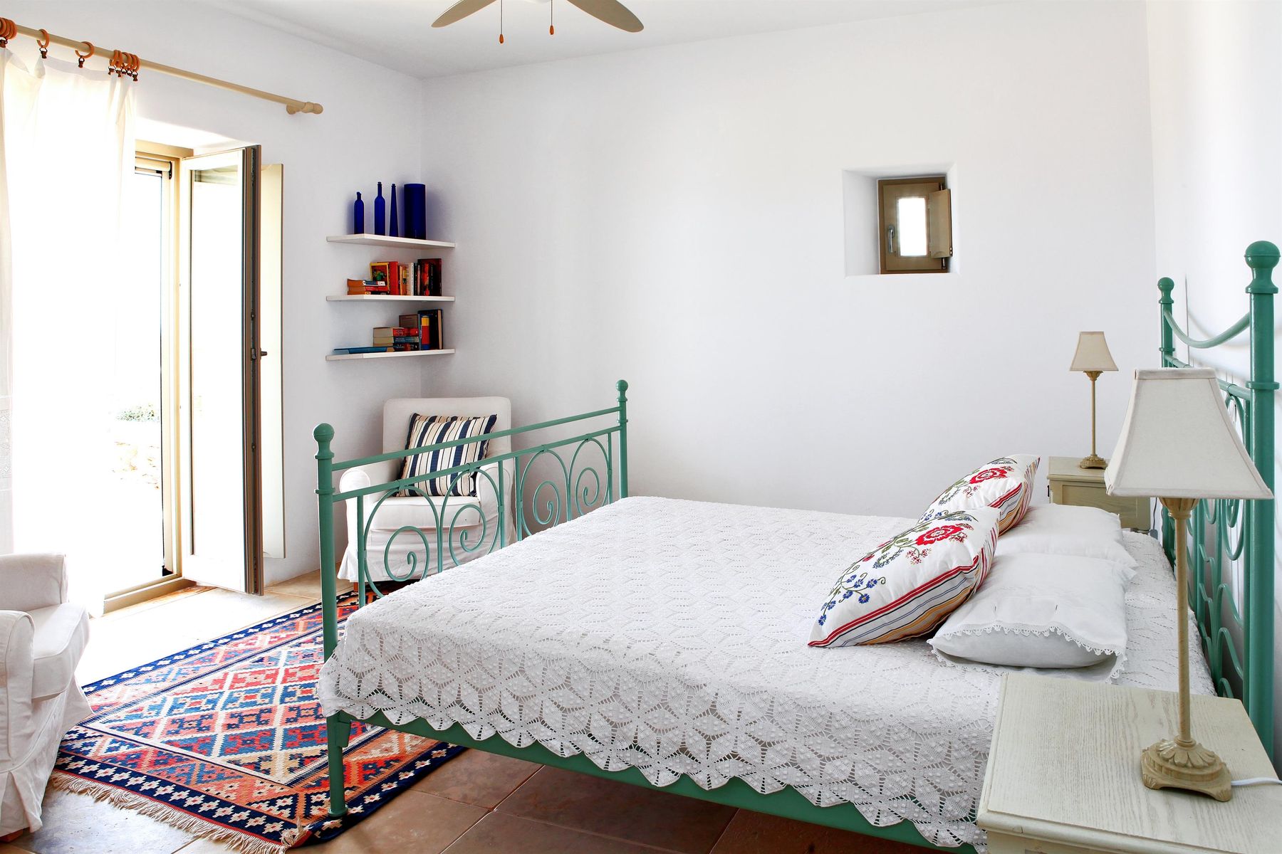 Cachette villa photo.