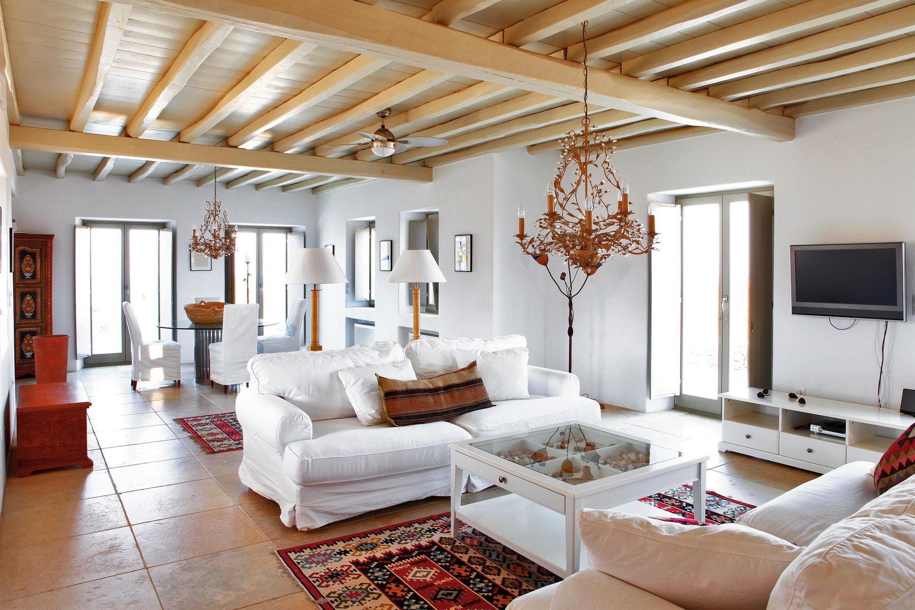 Cachette villa photo.