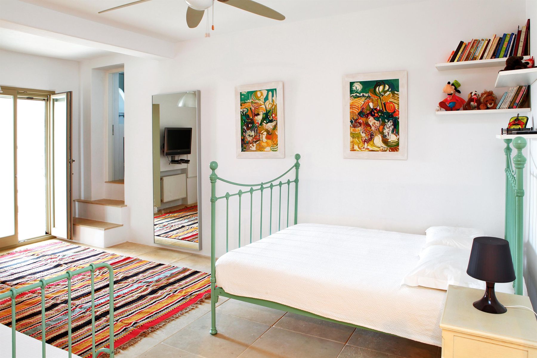 Cachette villa photo.