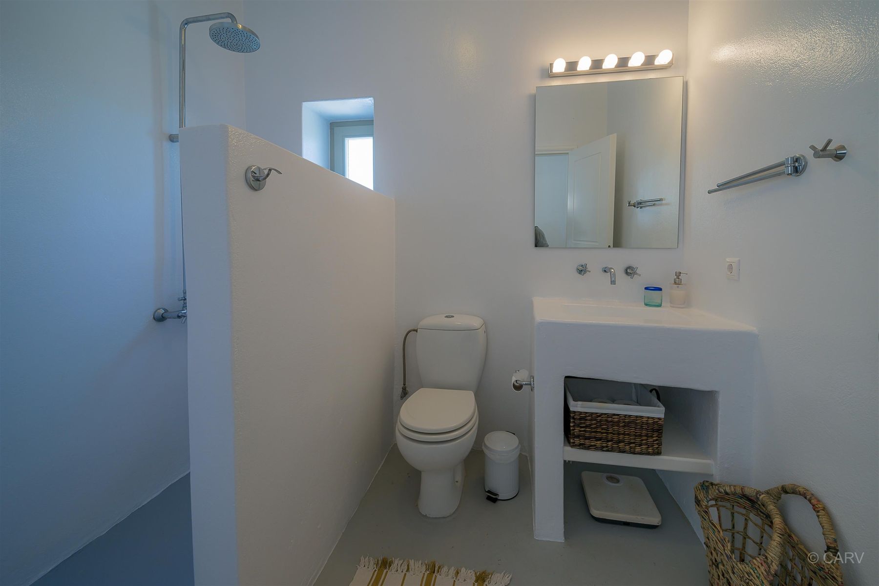 Cachette villa photo.
