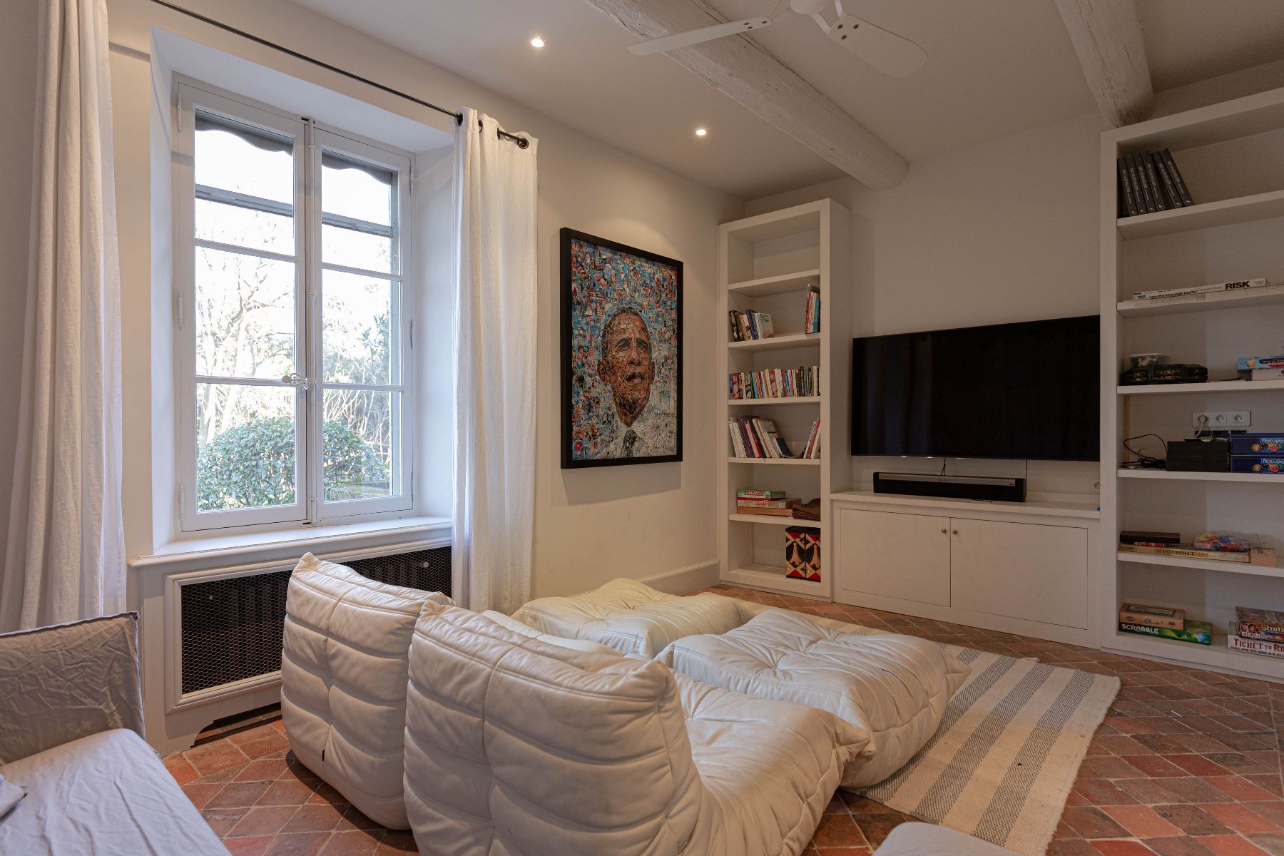 Mas du Calanquet villa photo.