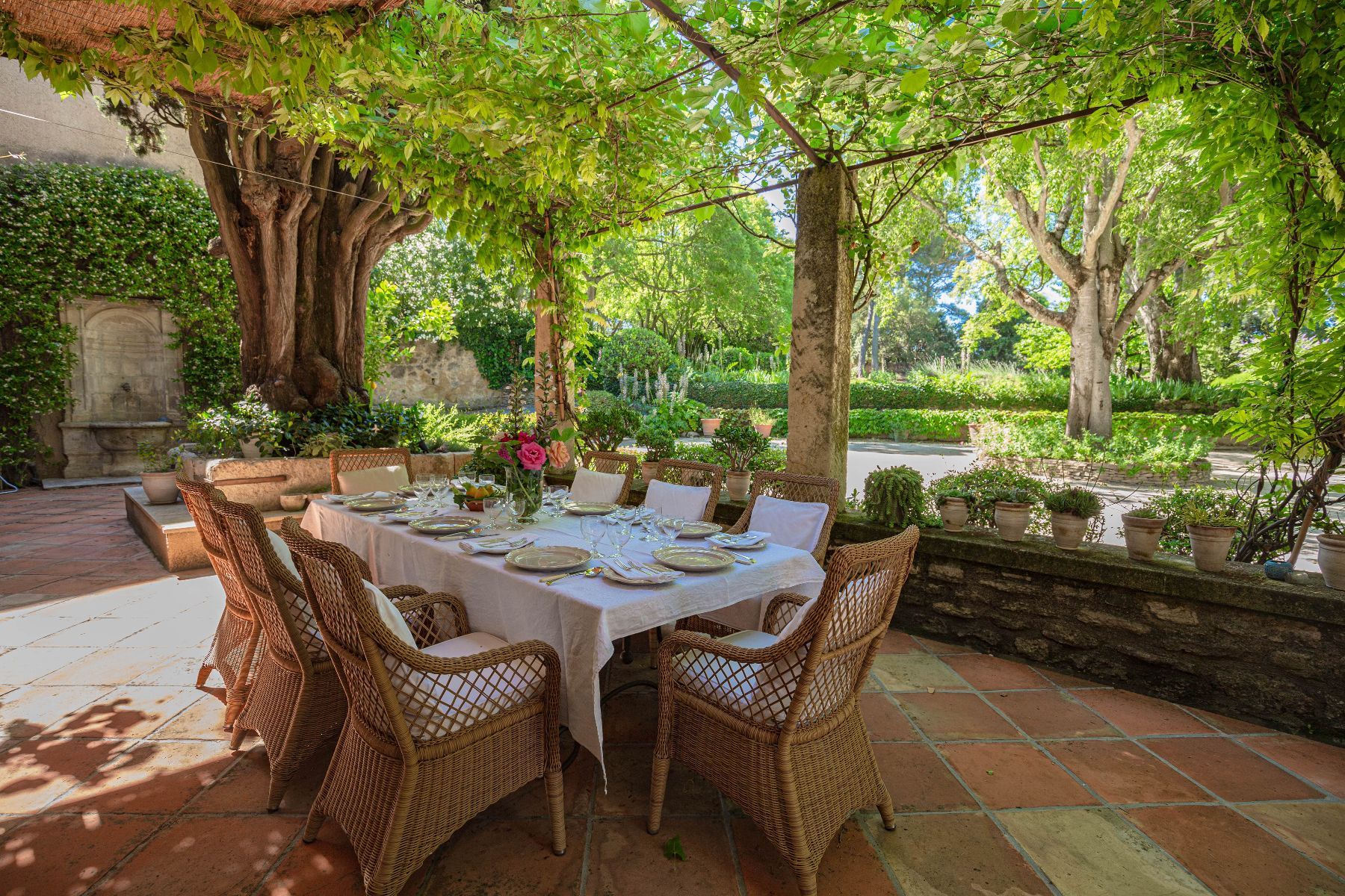 Mas du Calanquet villa photo.