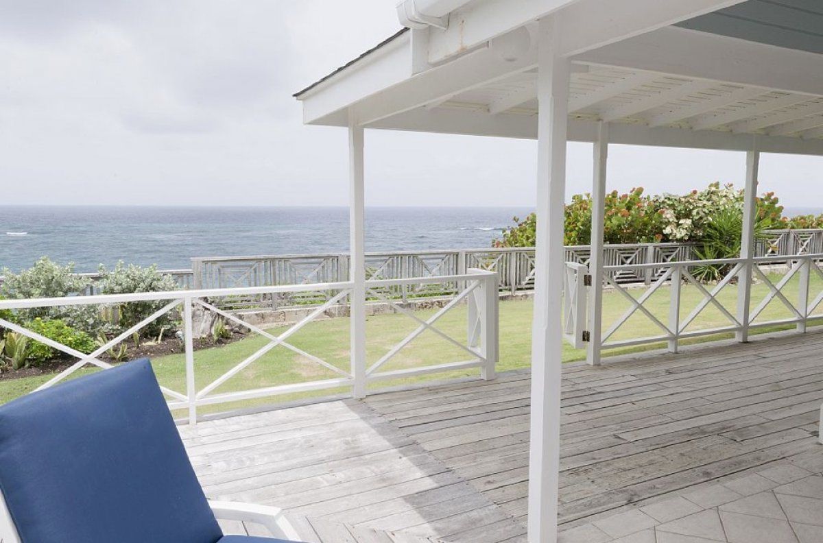 Astra Villa villa photo.