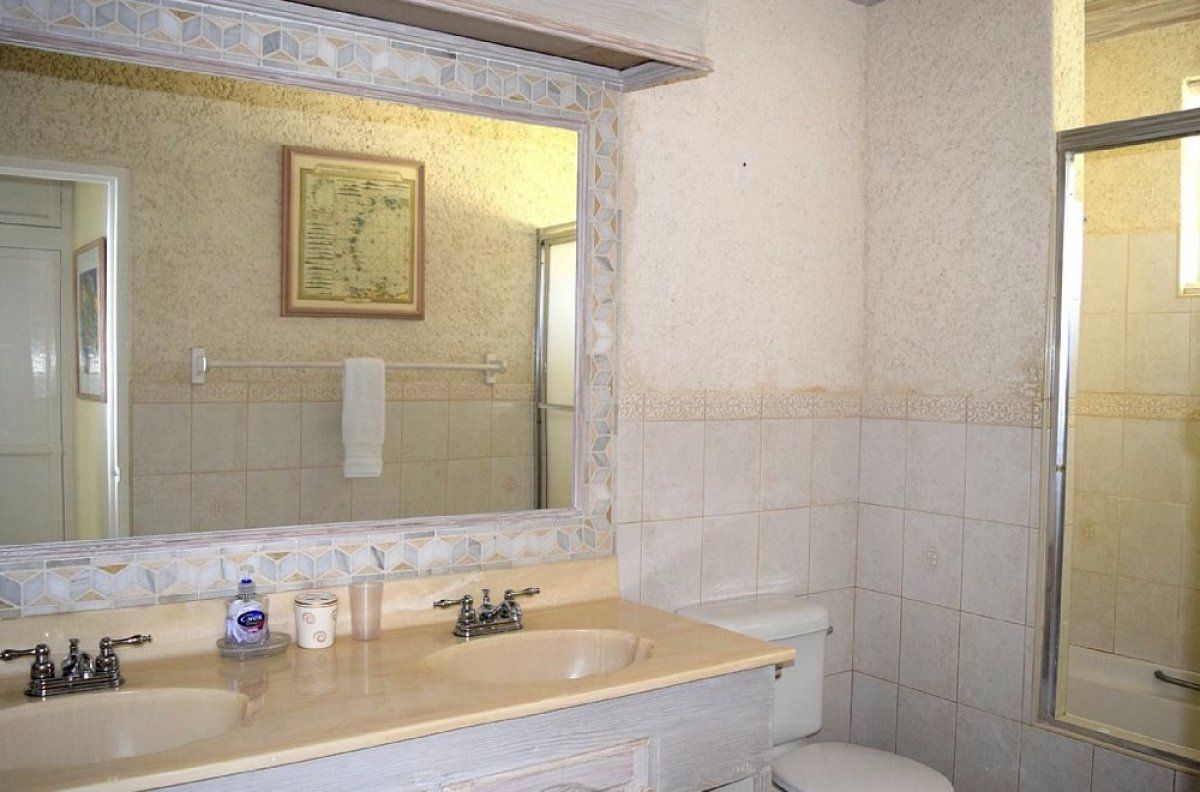 Astra Villa villa photo.