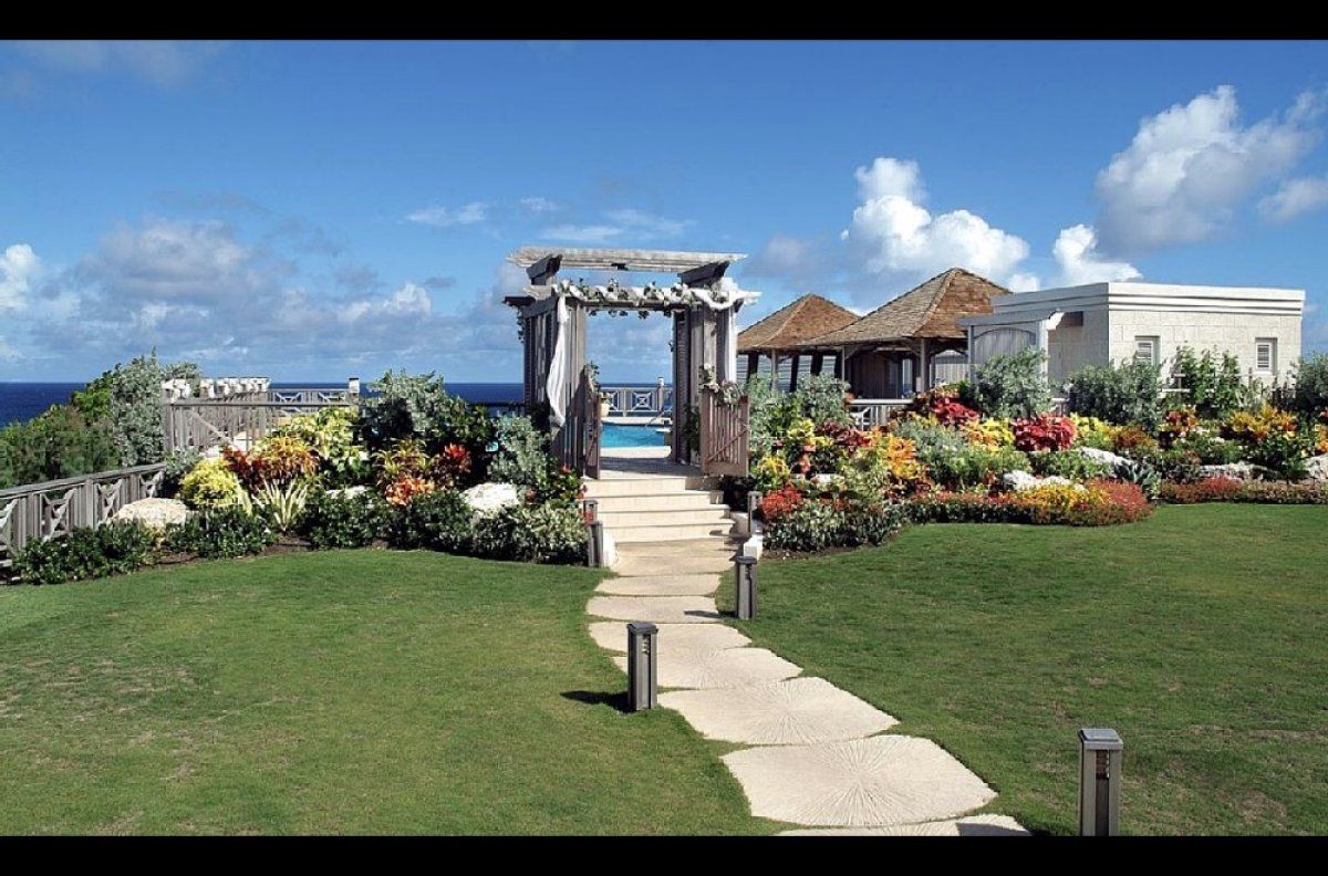 Astra Villa villa photo.