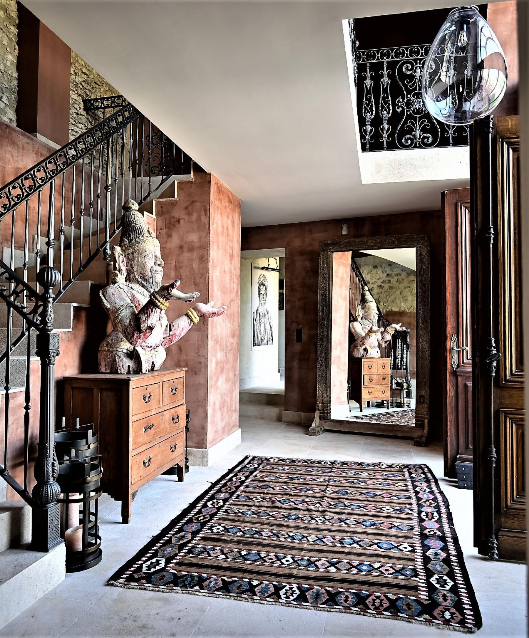 Bastide de la Montagnette villa photo.