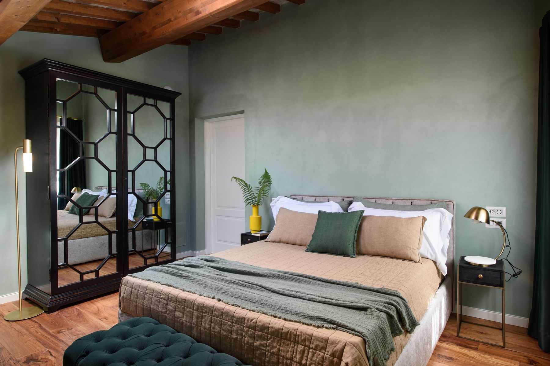 Colline villa photo.