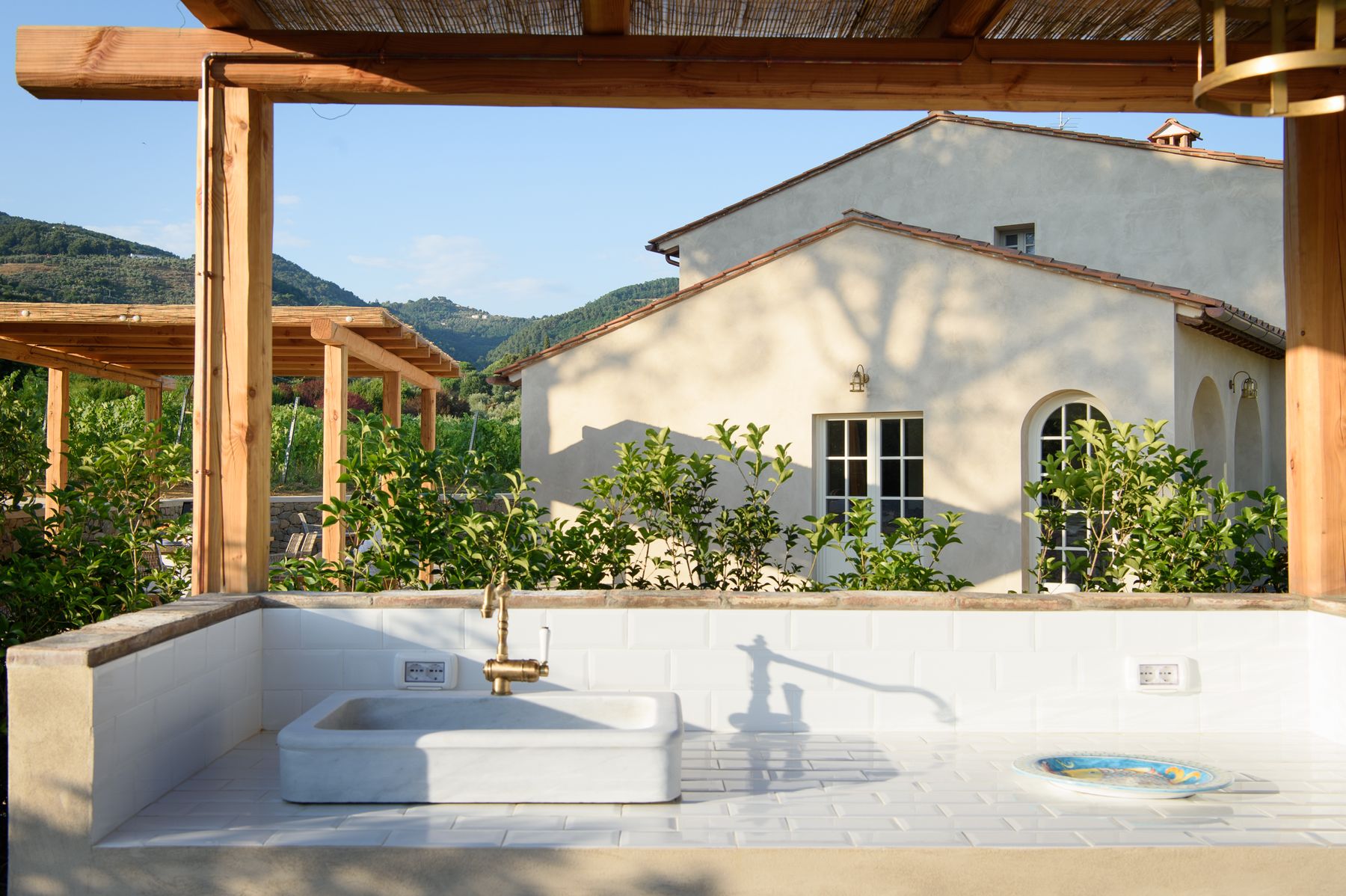 Colline villa photo.