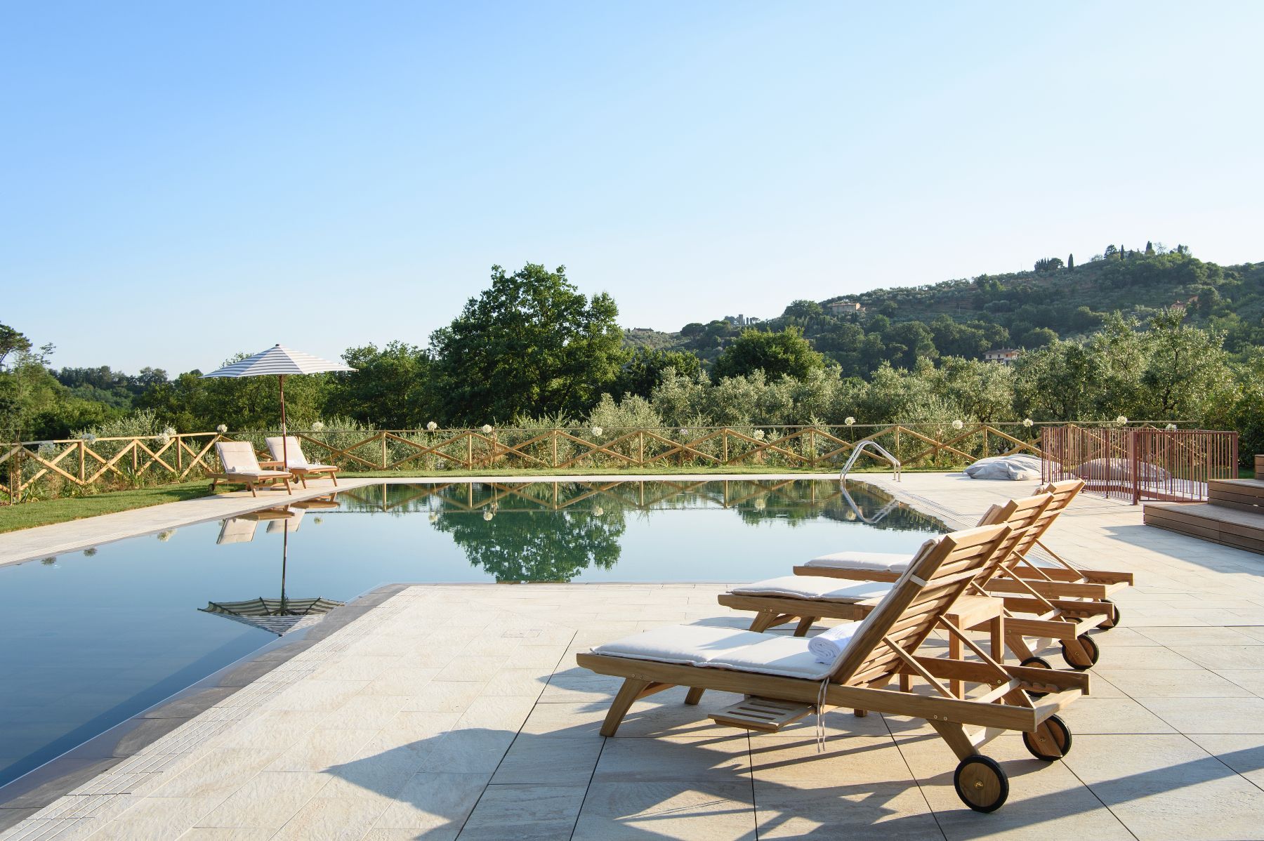 Colline villa photo.
