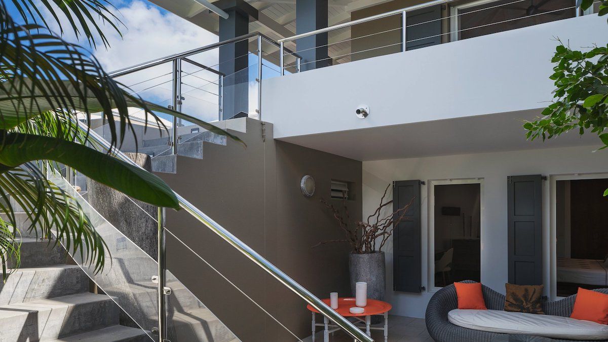 Stairs leading up to from Bedroom 3