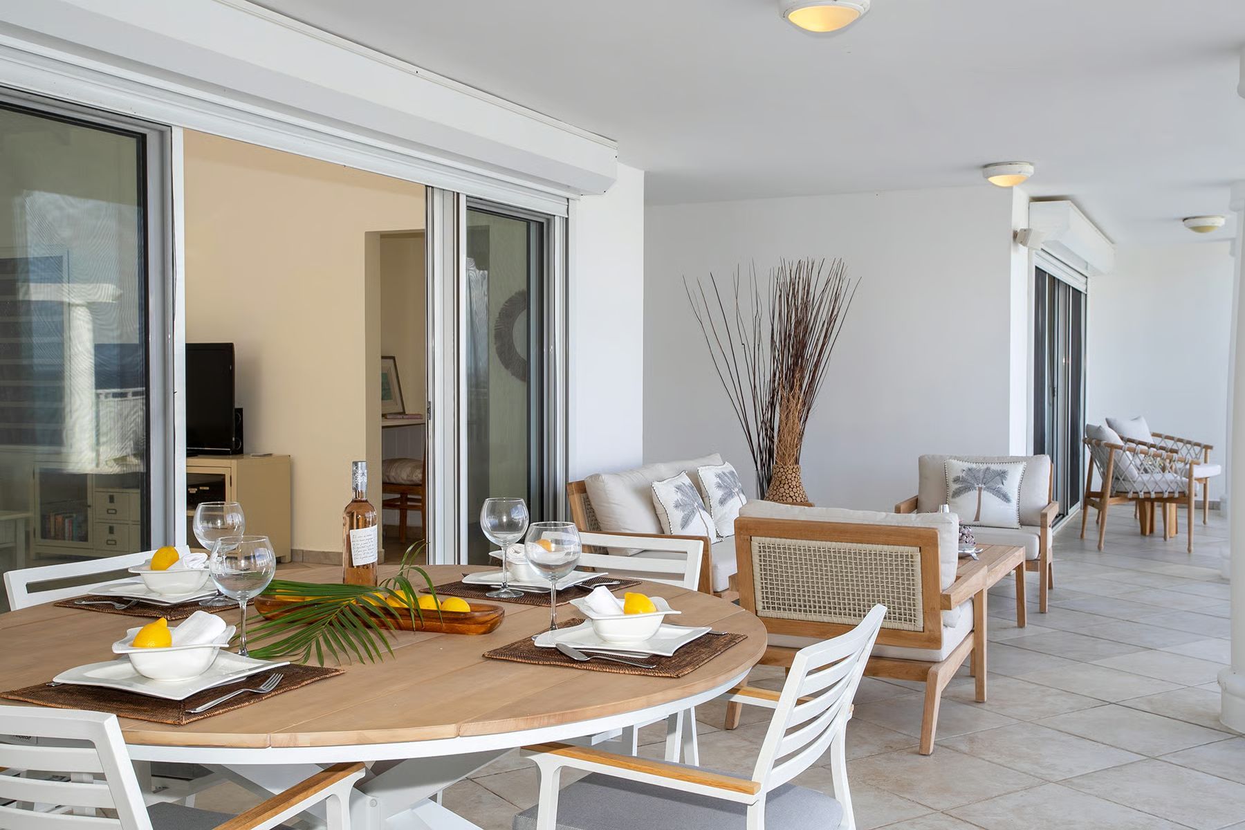 Nid d'Amour Villa villa photo.