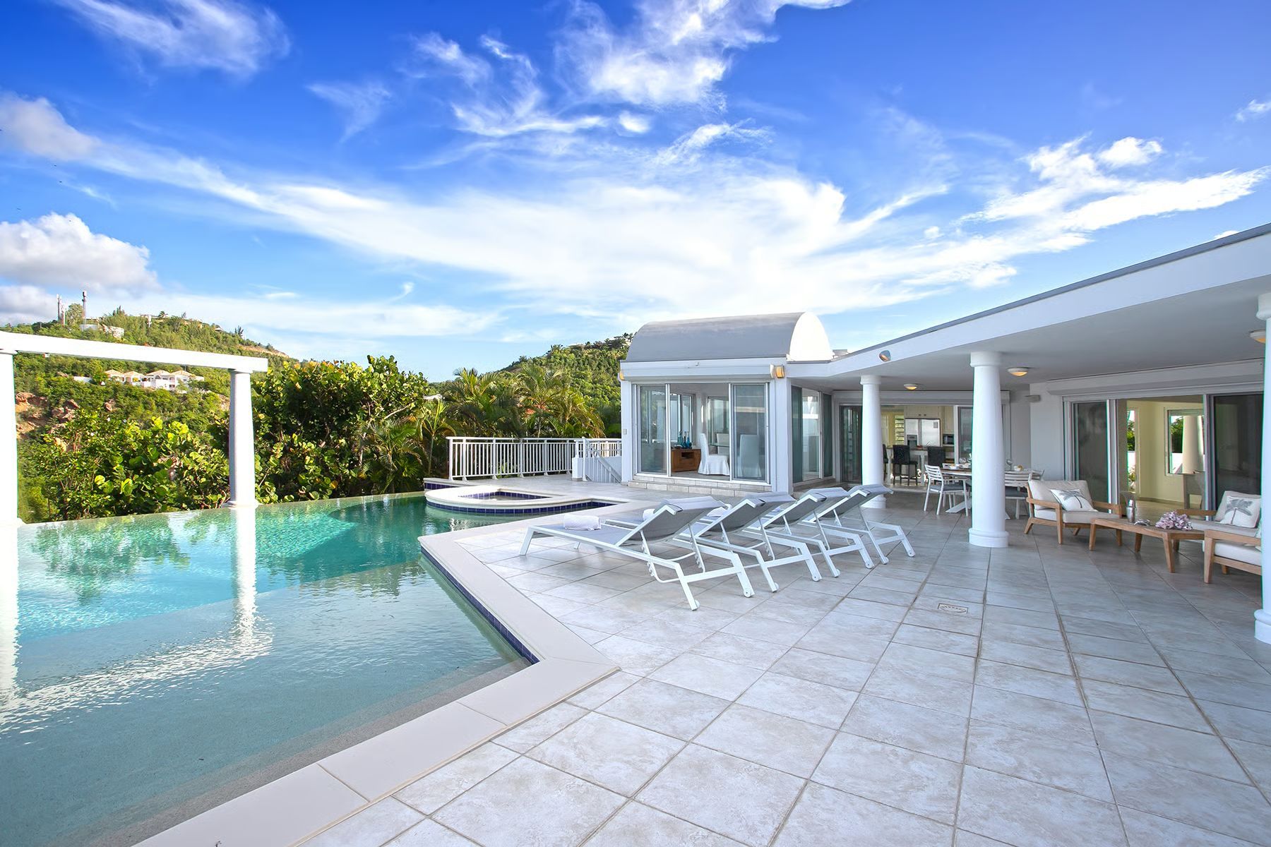 Nid d'Amour Villa villa photo.