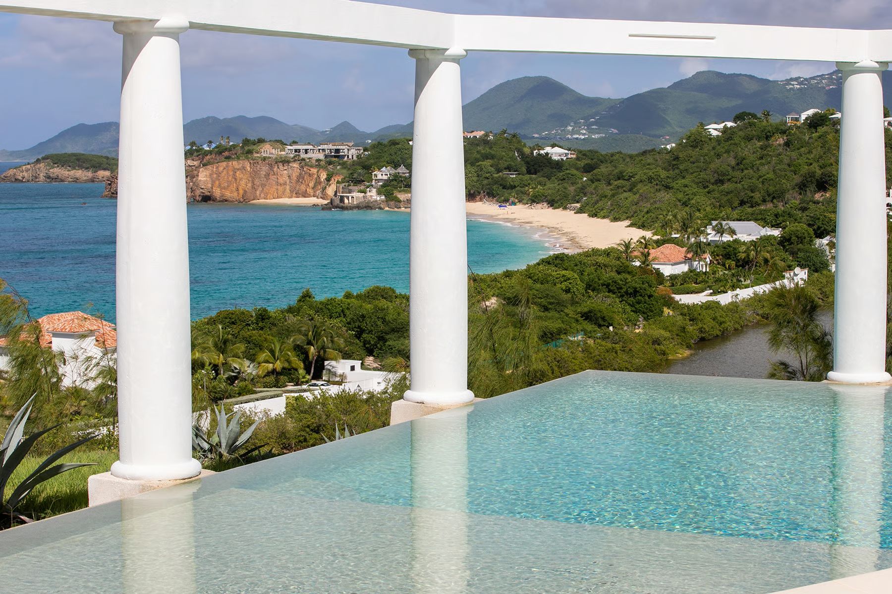 Nid d'Amour Villa villa photo.