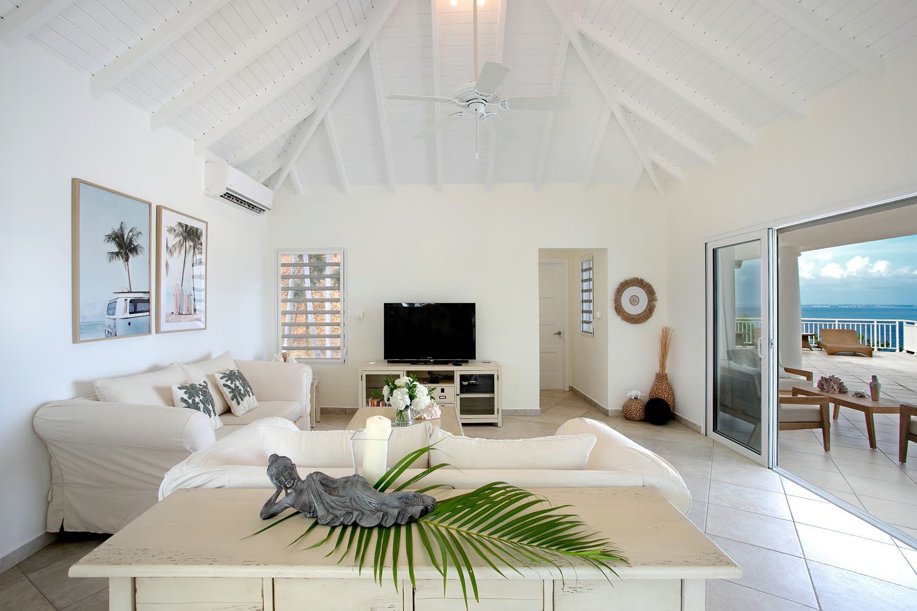 Nid d'Amour Villa villa photo.