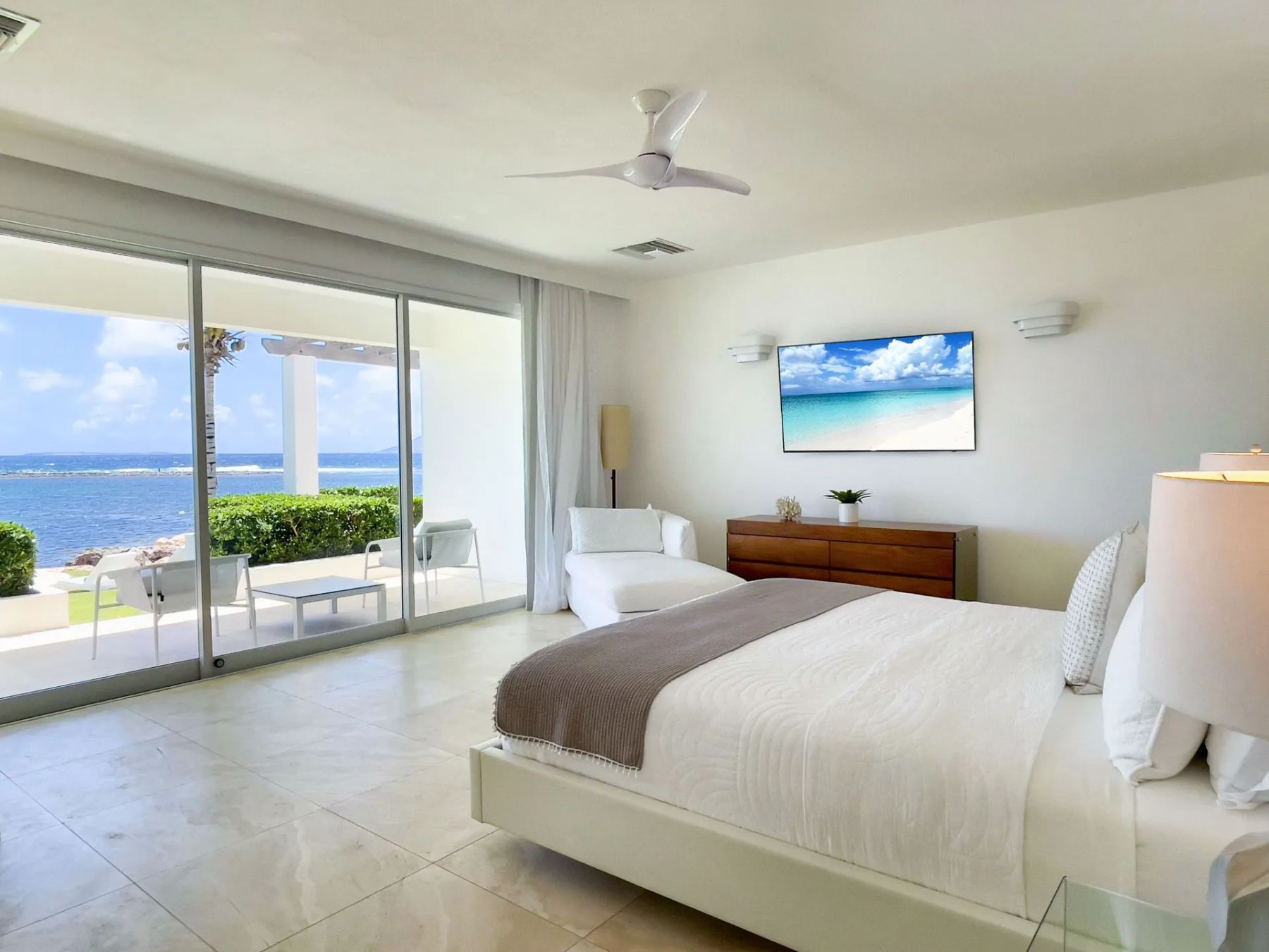 Le Bleu Villa villa photo.