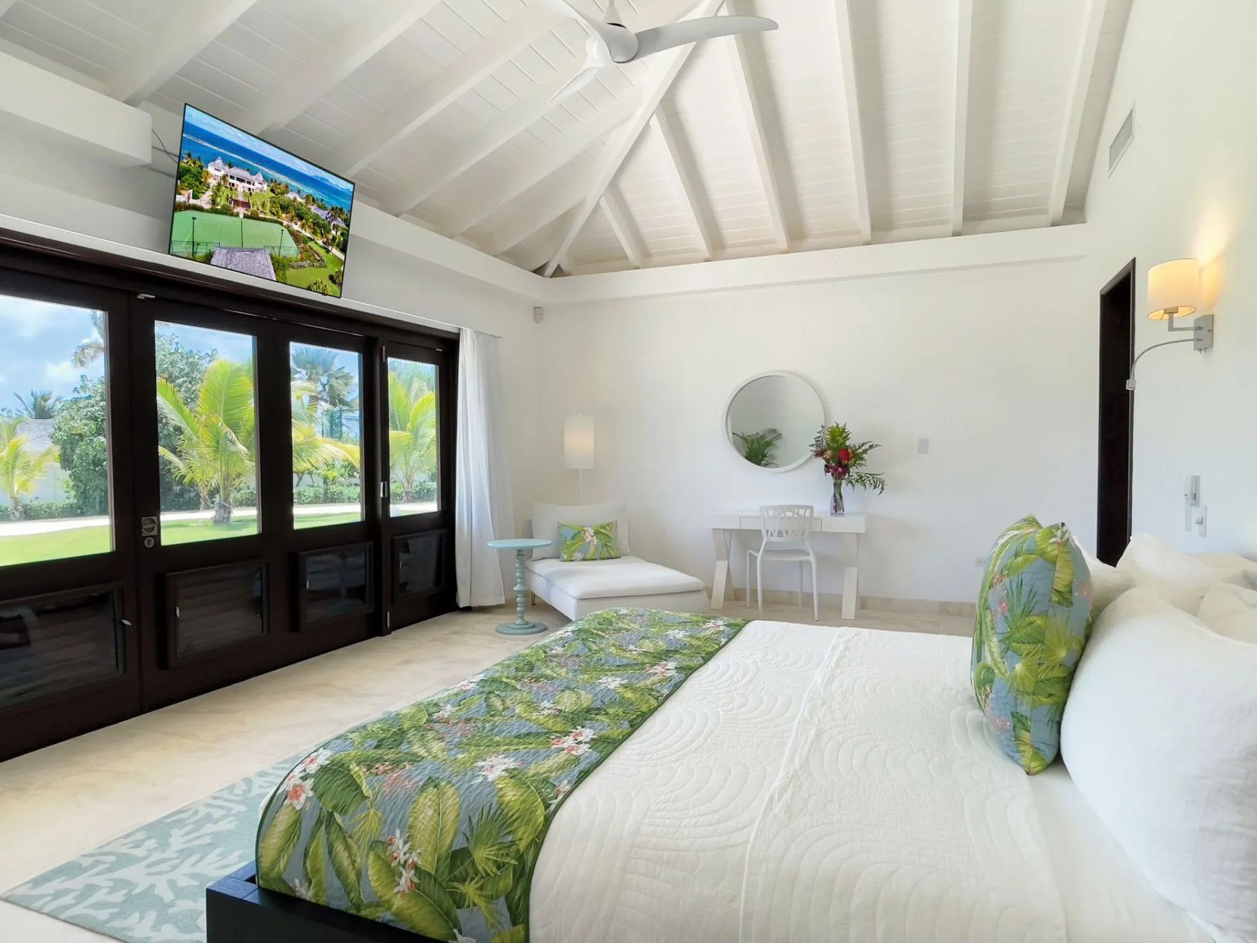 Le Bleu Villa villa photo.