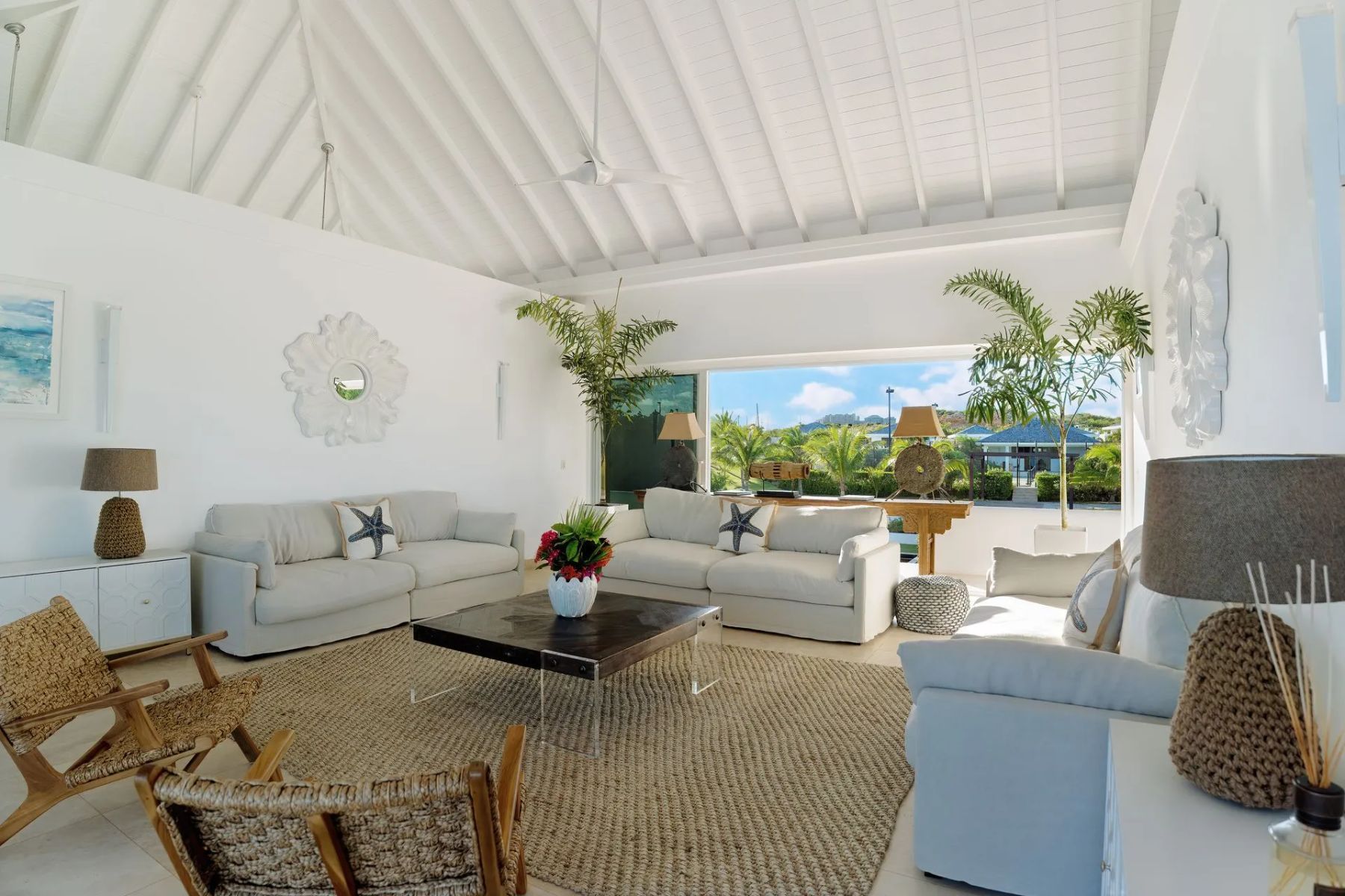 Le Bleu Villa villa photo.