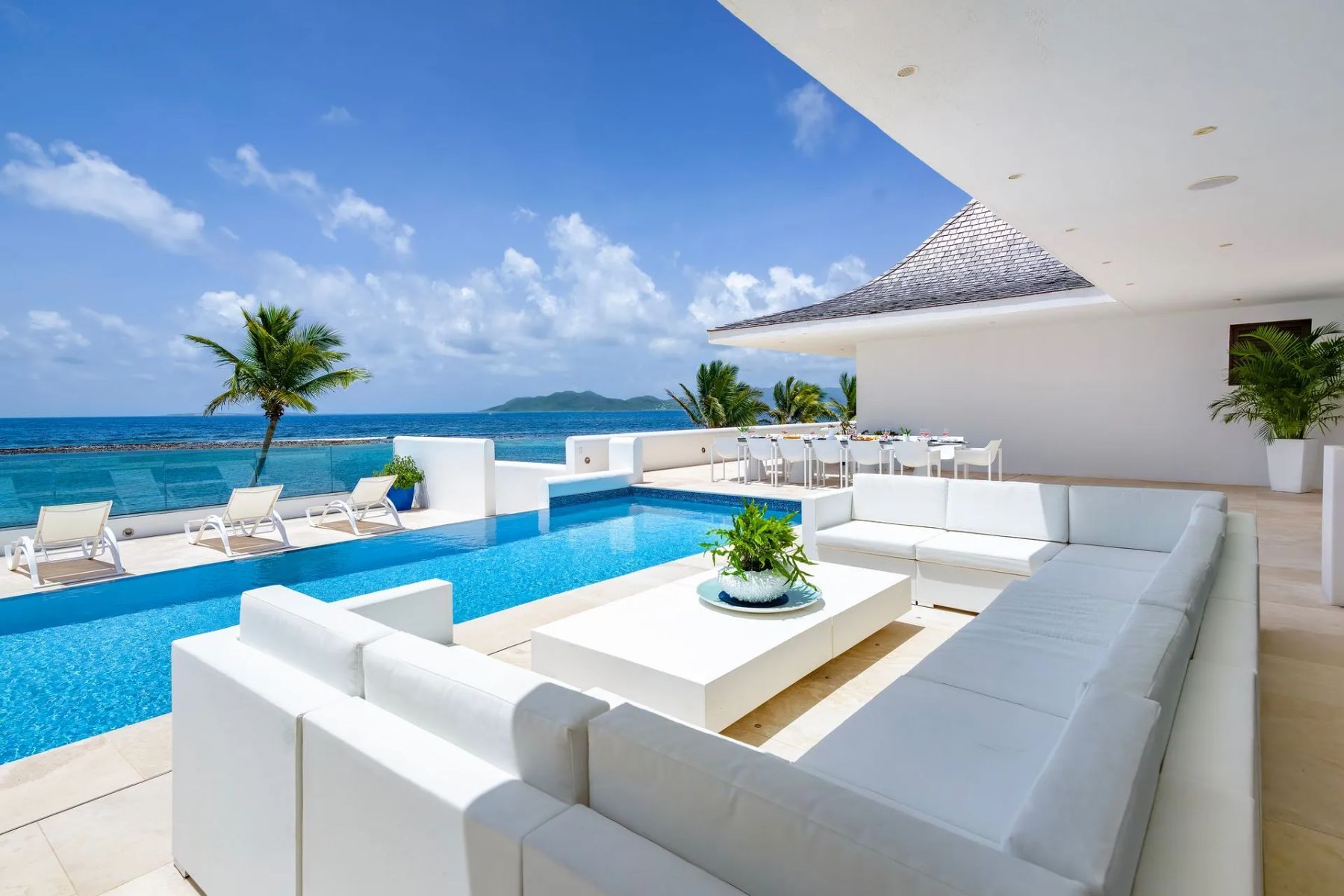 Le Bleu Villa villa photo.